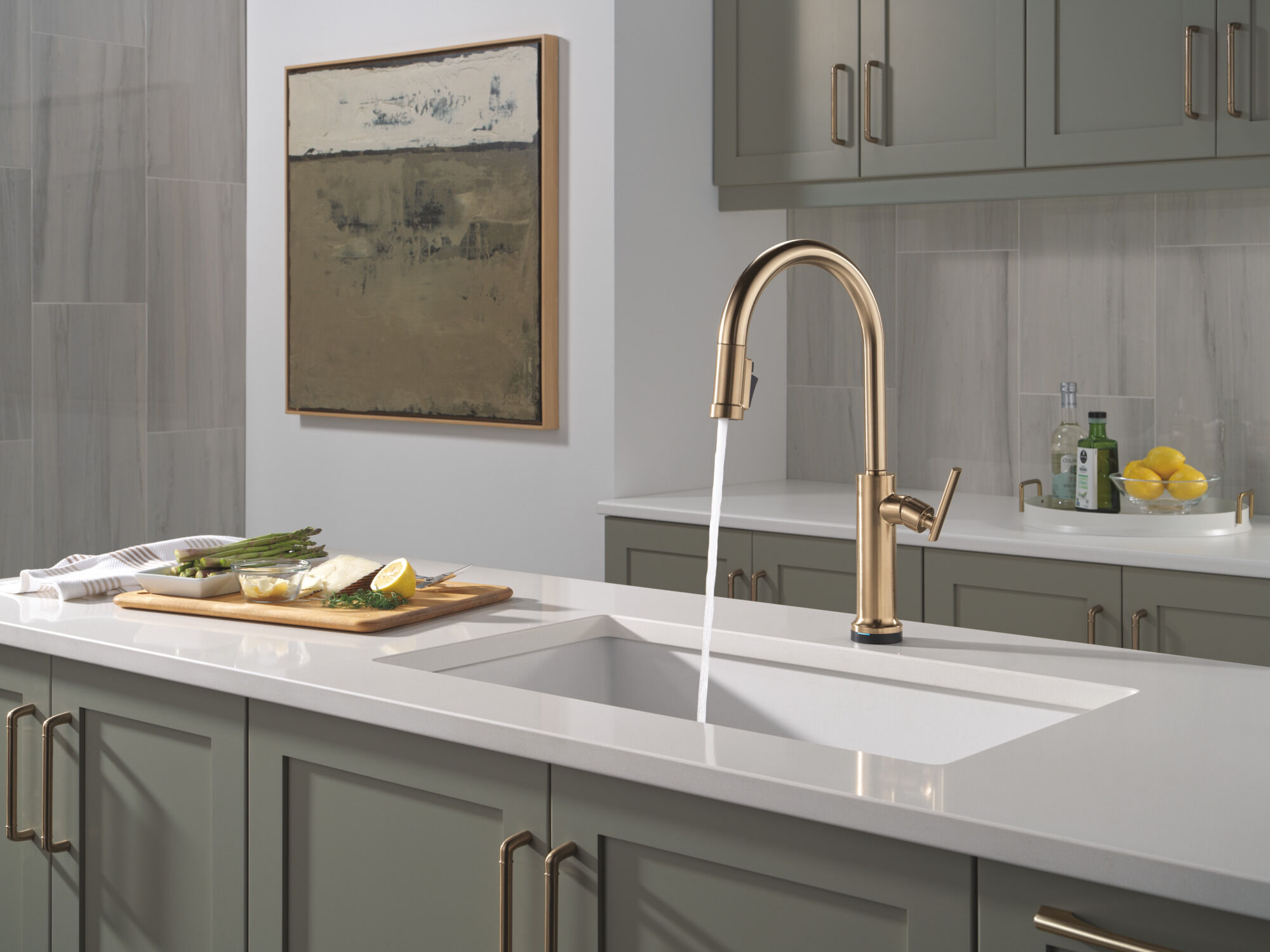 Touch2O® Technology Kitchen Faucet with Touchless Technology in
