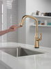 Single Handle Pull-Down Kitchen Faucet with Touch<sub>2</sub>O&reg; Technology