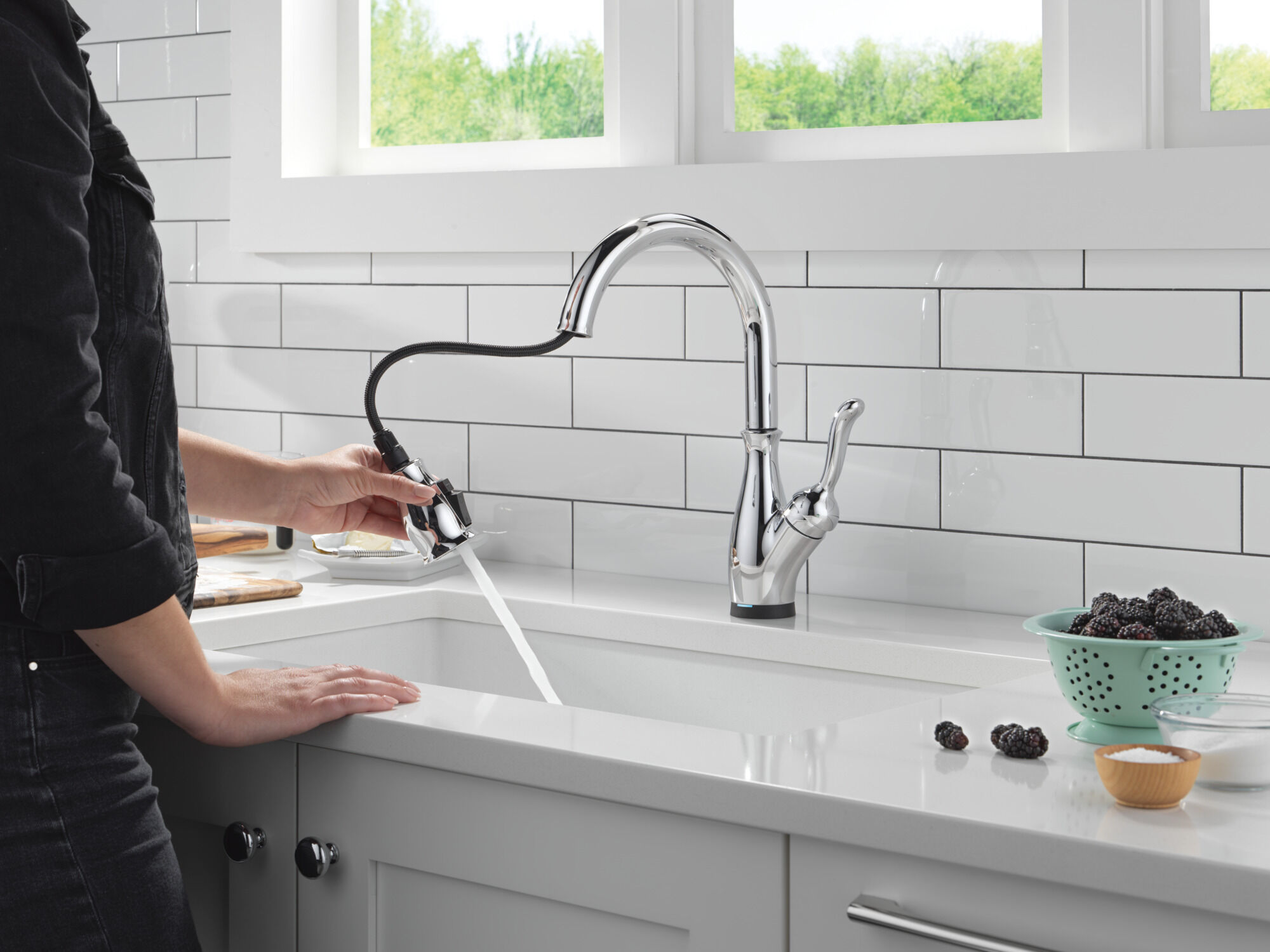sdvx faucetwo portable edition 美品 Single Handle Pull-Down Touch2O® Technology Kitchen Faucet with