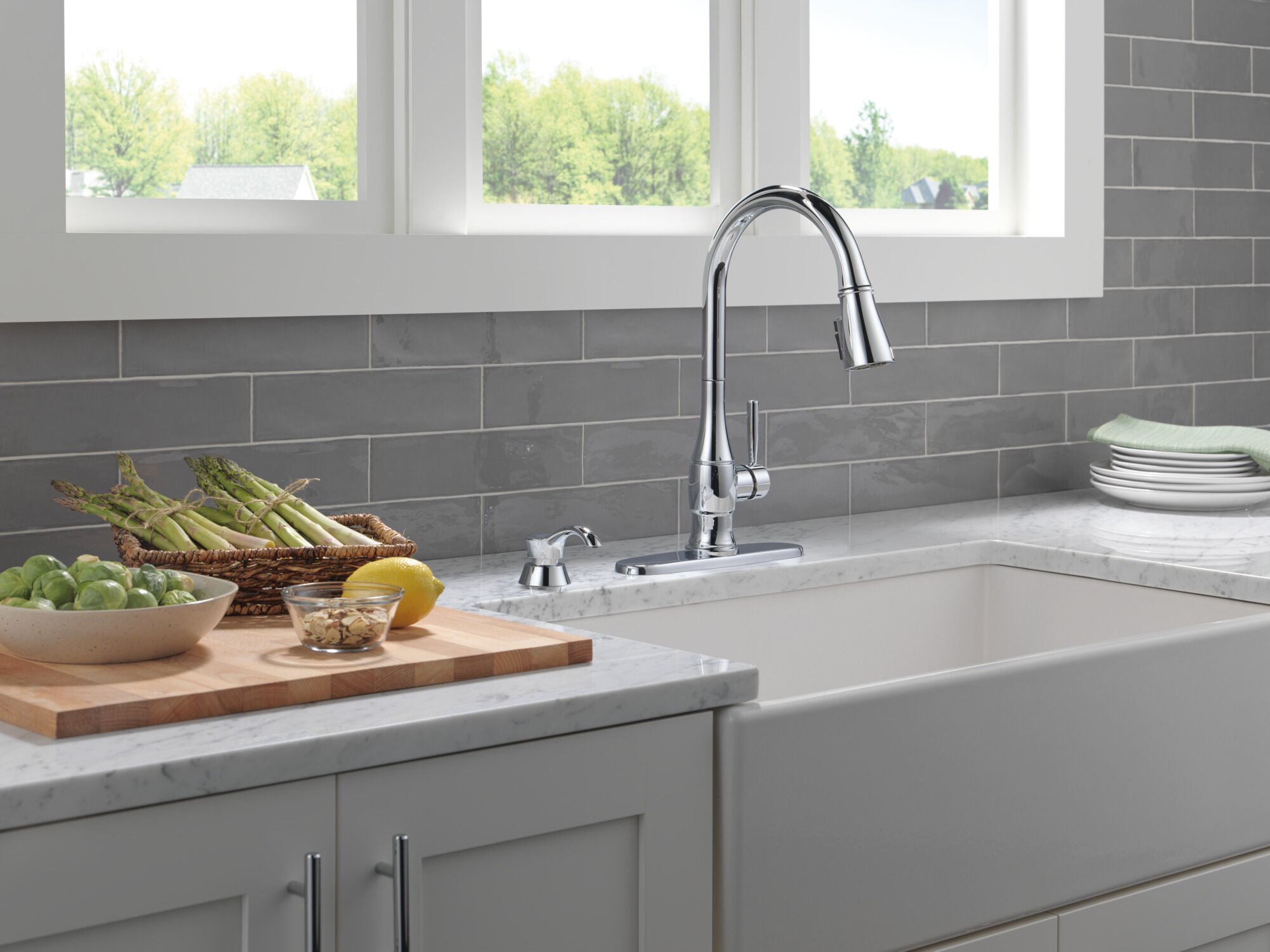 Single Handle Pull-Down Kitchen Faucet with Soap Dispenser and