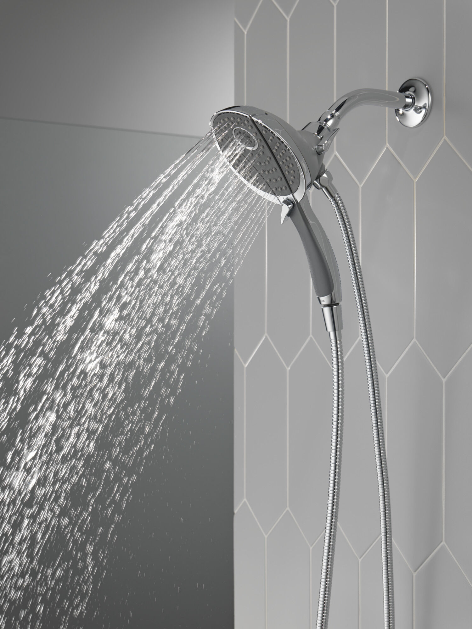 【na.e】 Smooth Reversible All-in-one In2ition® 4-Setting Two-in-One Shower in Chrome 58467