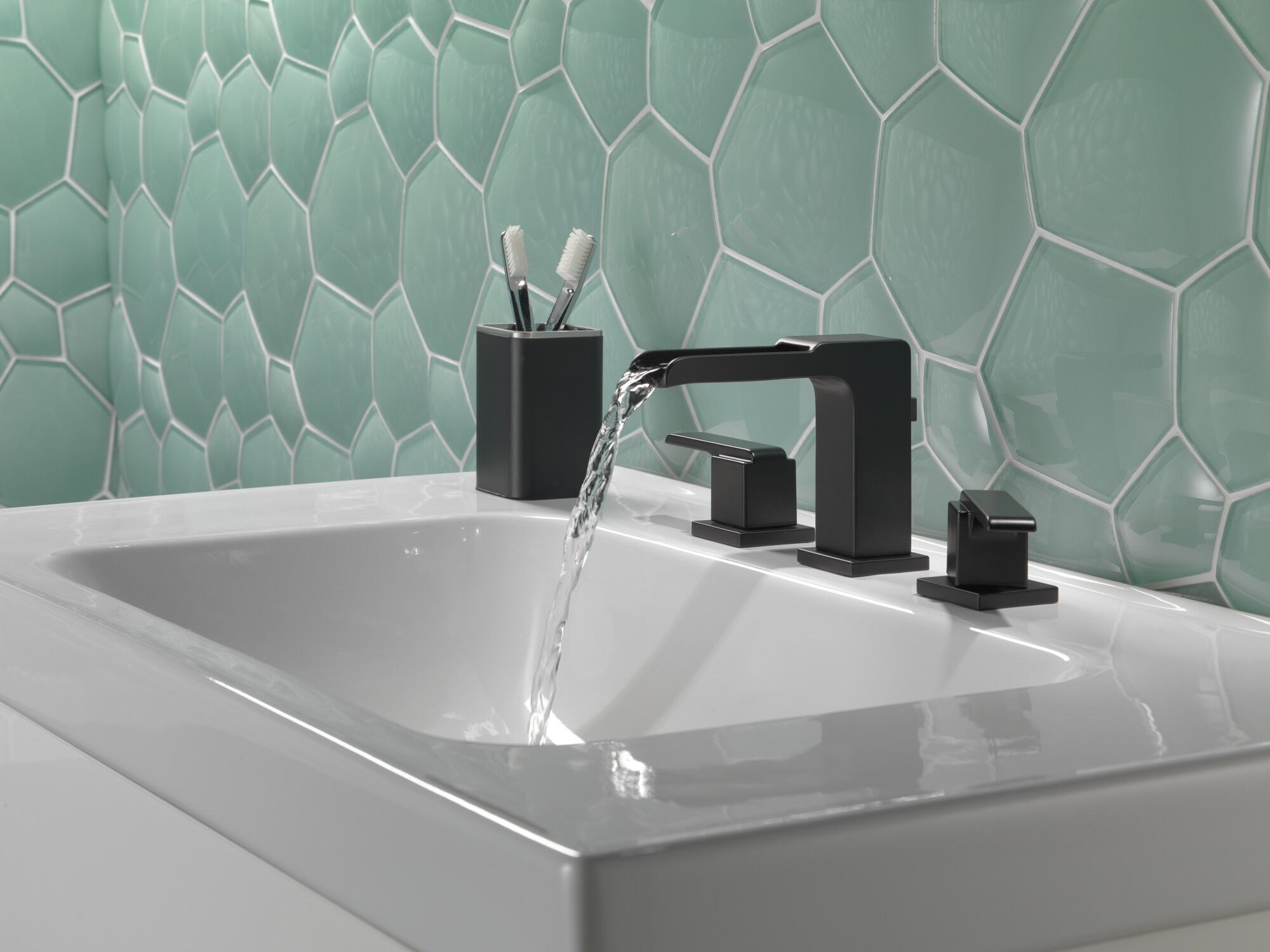 Two Handle Widespread Channel Bathroom Faucet in Matte Black