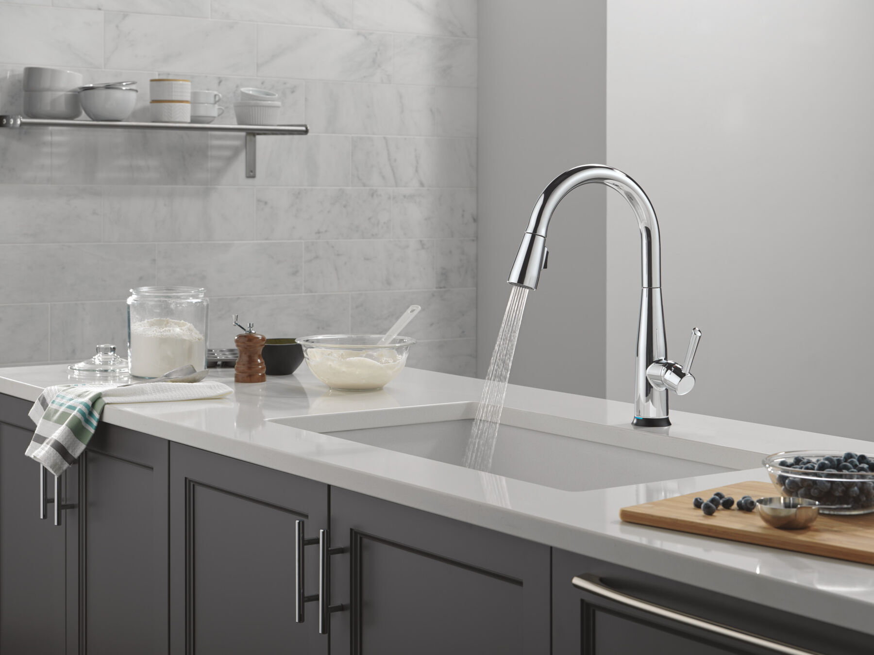 VoiceIQ® Single Handle Pull-Down Faucet with Touch<sub>2</sub>O® Technology, image 14