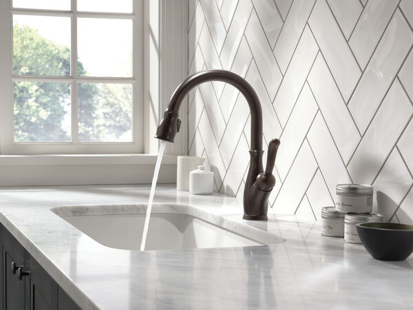 Single Handle Pull-Down Kitchen Faucet with ShieldSpray® Technology