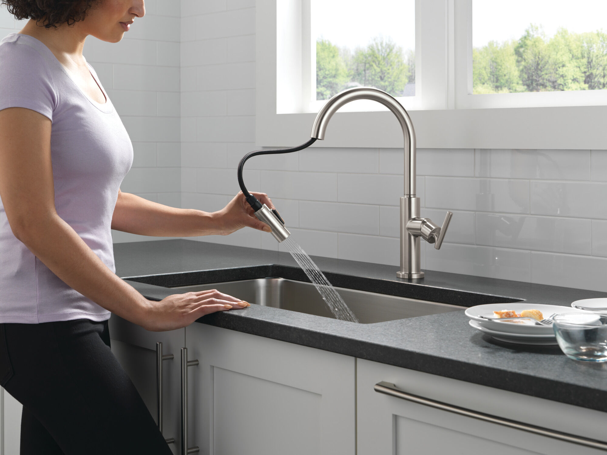 Single Handle Pull-Down Kitchen Faucet in Stainless 19731LF-SS