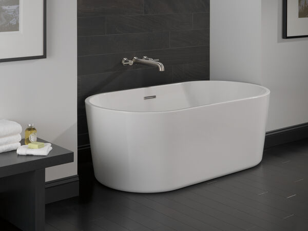 60 in. x 30 in. Freestanding Tub with Center Drain, image 5
