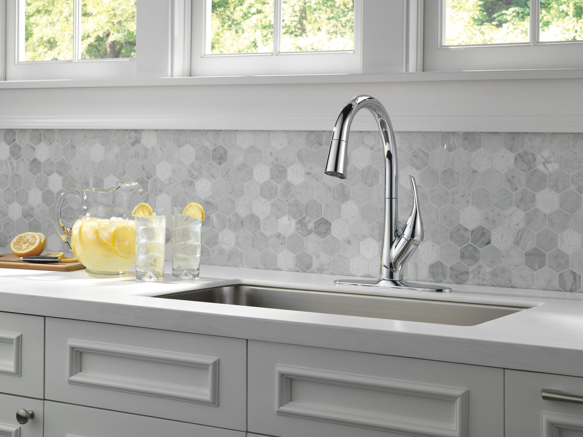 Single Handle Pull-Down Kitchen Faucet with ShieldSpray