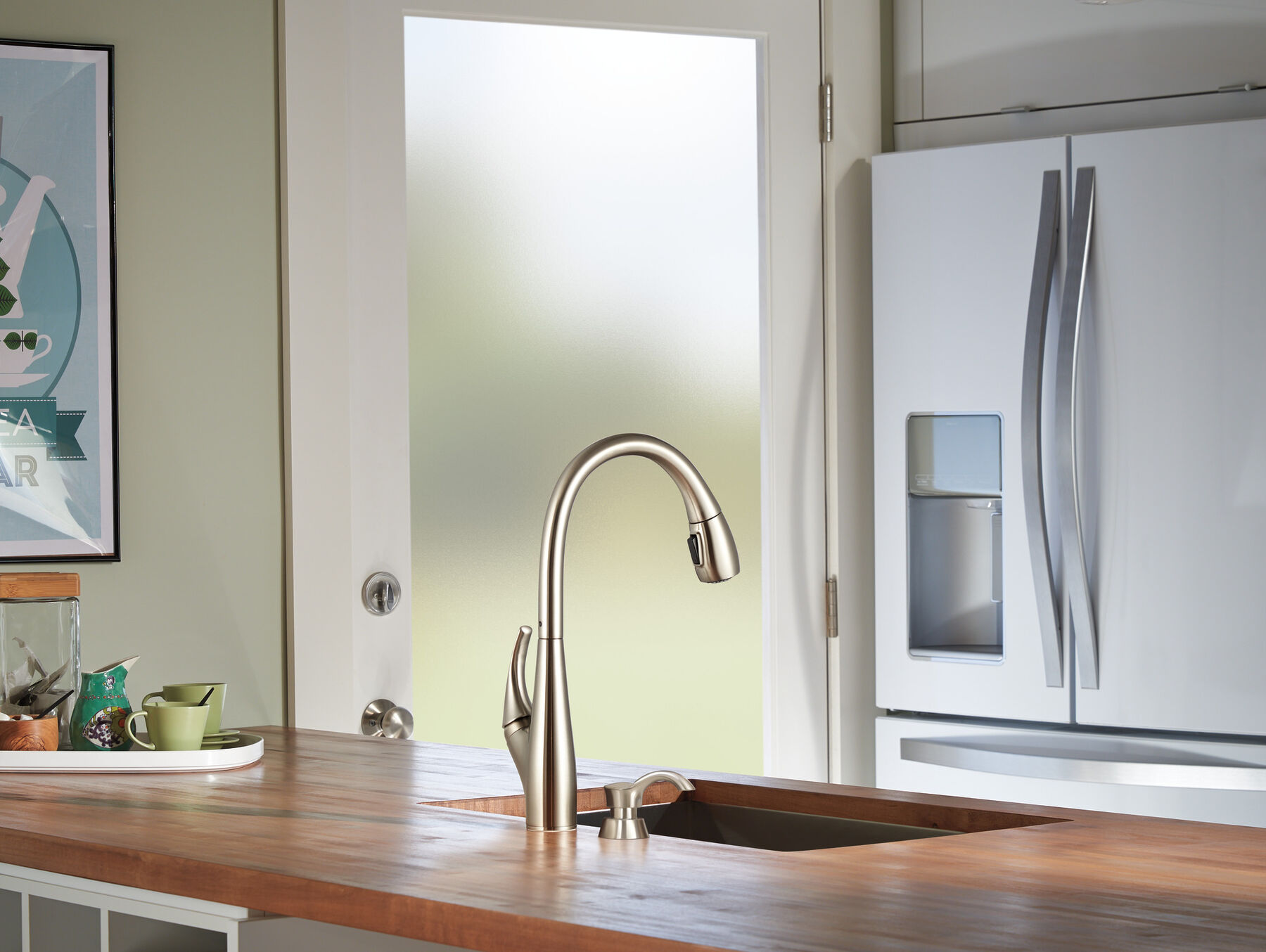 Single Handle PullDown Kitchen Faucet in Stainless 19912SSSDDST