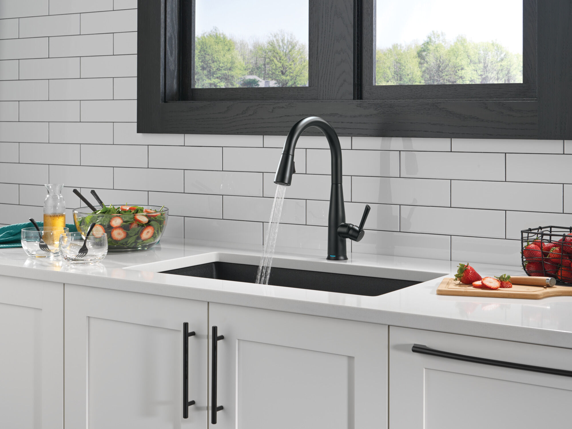 Touch2O® Technology Kitchen Faucet with Touchless Technology in