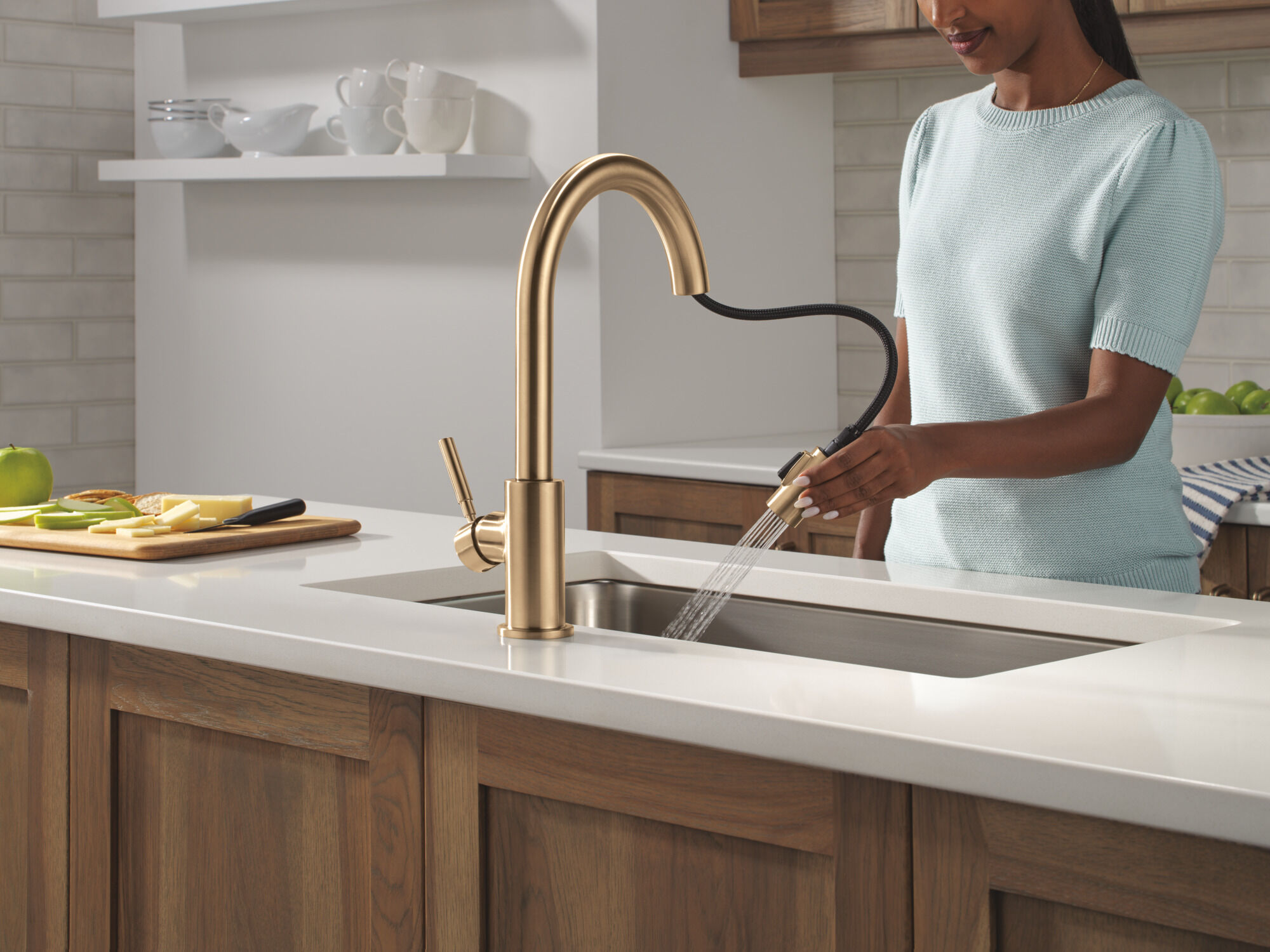 Single Handle Pull-Down Kitchen Faucet in Champagne Bronze 19933