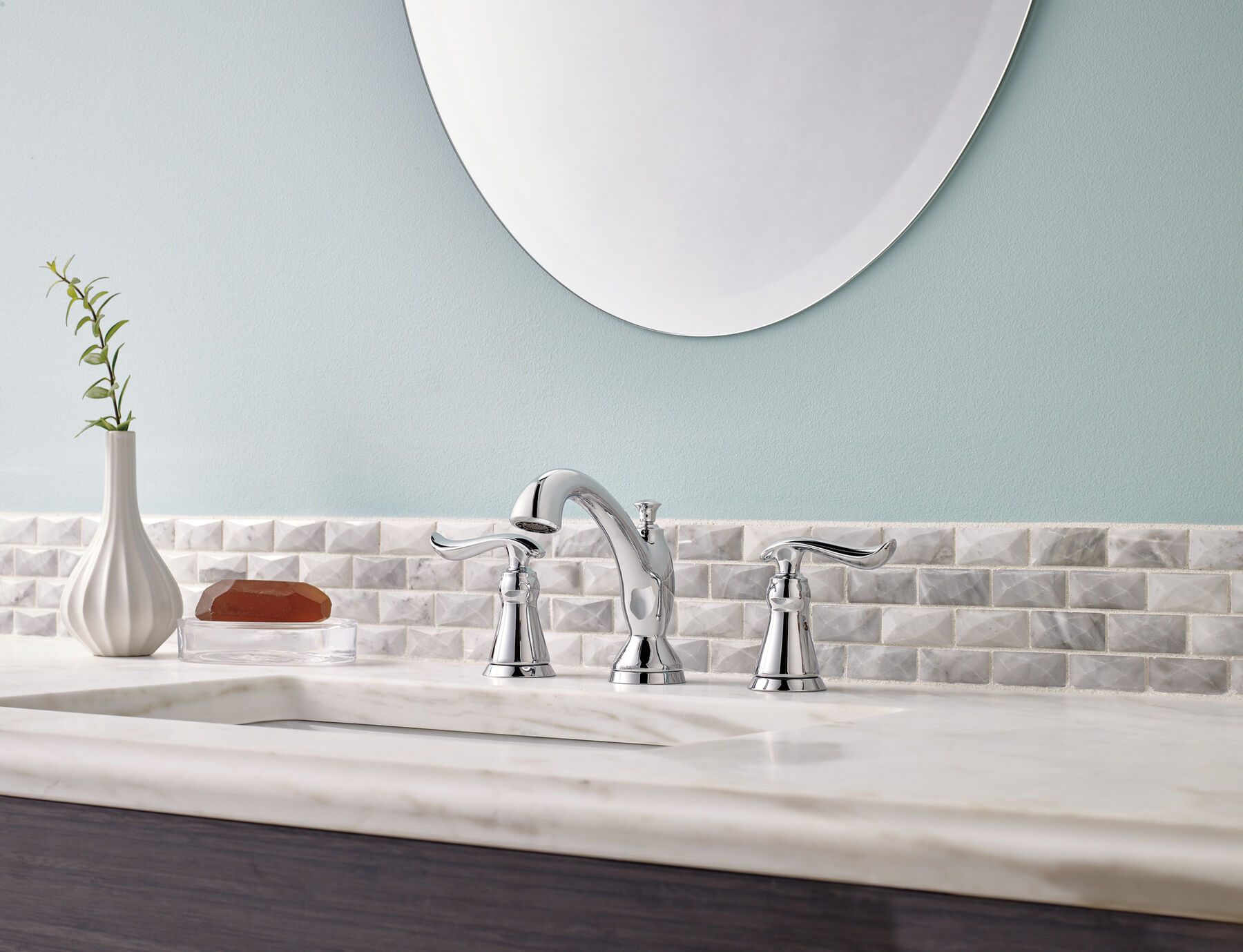 Two Handle Widespread Bathroom Faucet in Chrome 3594-MPU-DST 