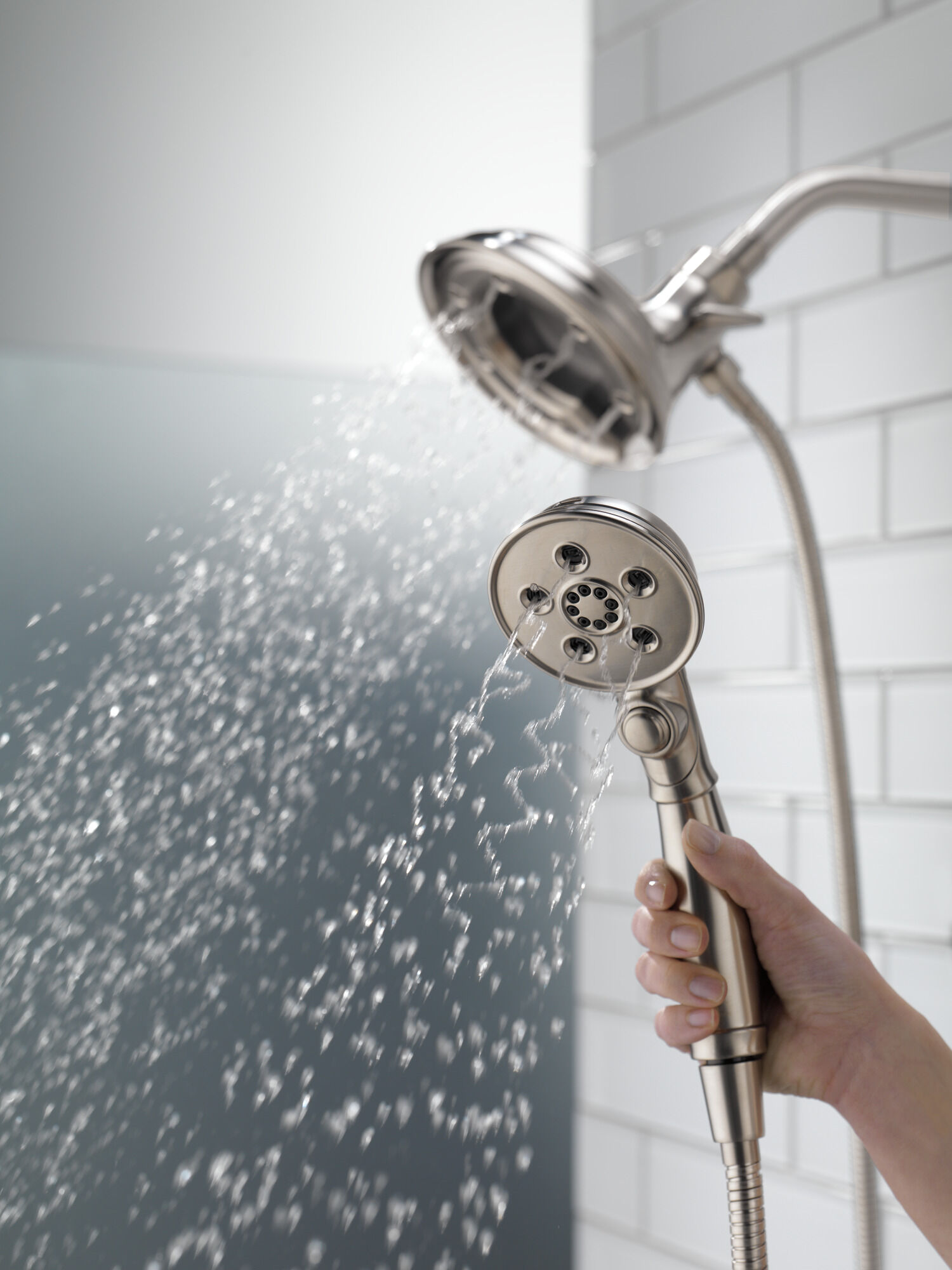 Delta 58471-SS-PK H2Okinetic Technology In2ition 4-Setting Two-in-One Hand shower Shower Head, Stainless Delta Faucet 4-Spray H2Okinetic In2ition 2-in-1 Dual Hand Held