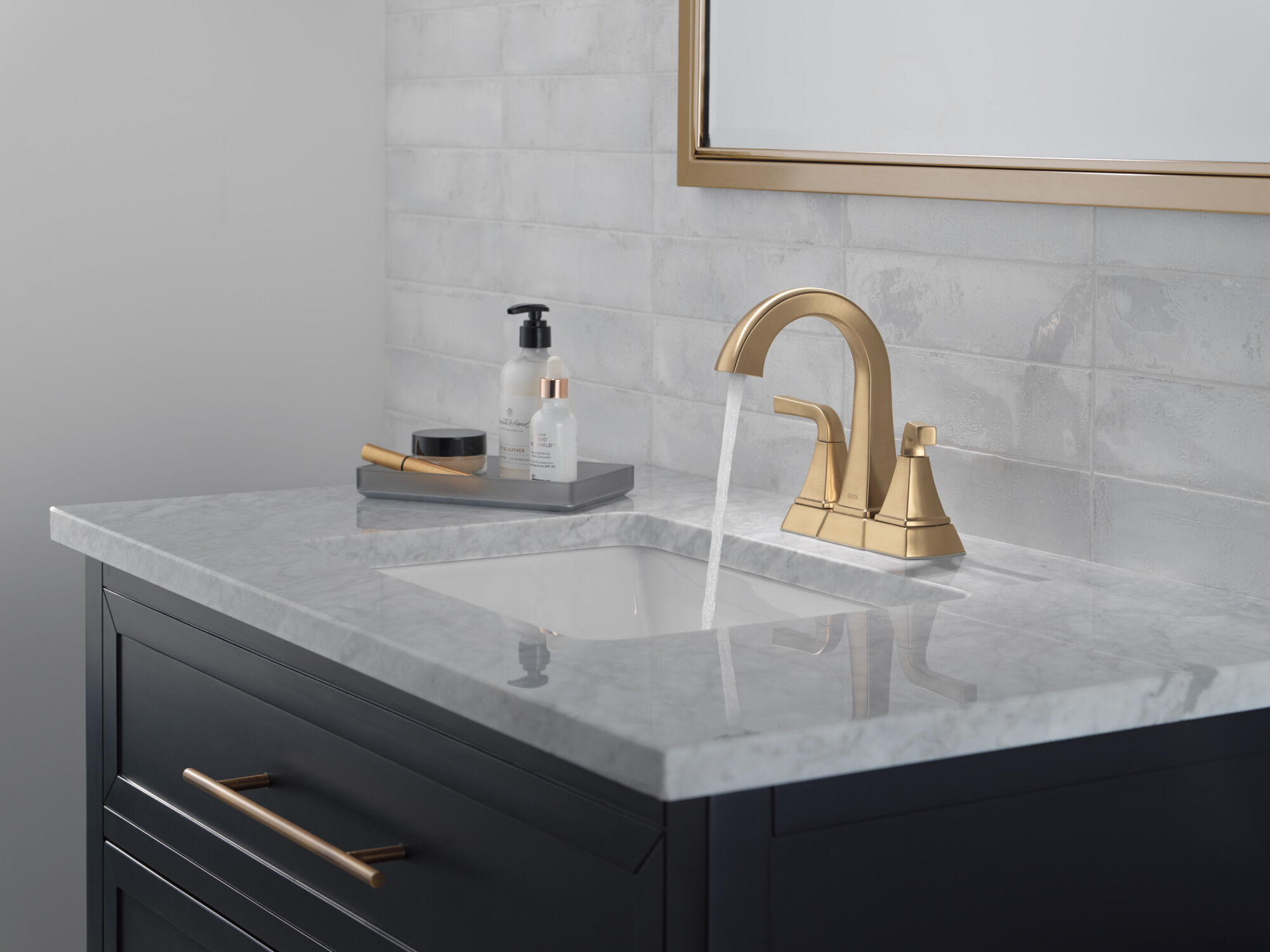 Two Handle Centerset Bathroom Faucet in Champagne Bronze 25854LF