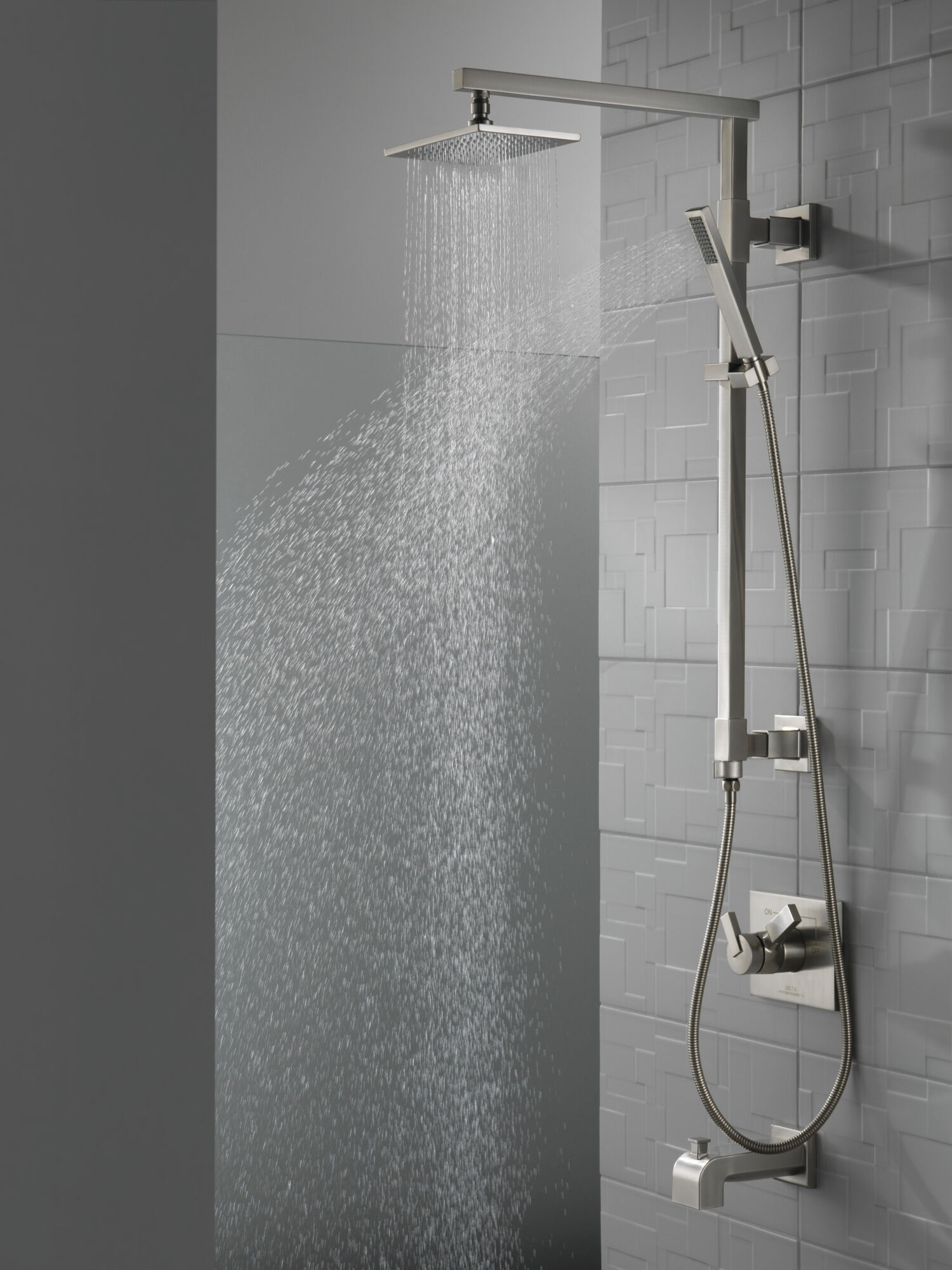 Tub Spout - Pull-Up Diverter in Stainless RP53419SS | Delta Faucet