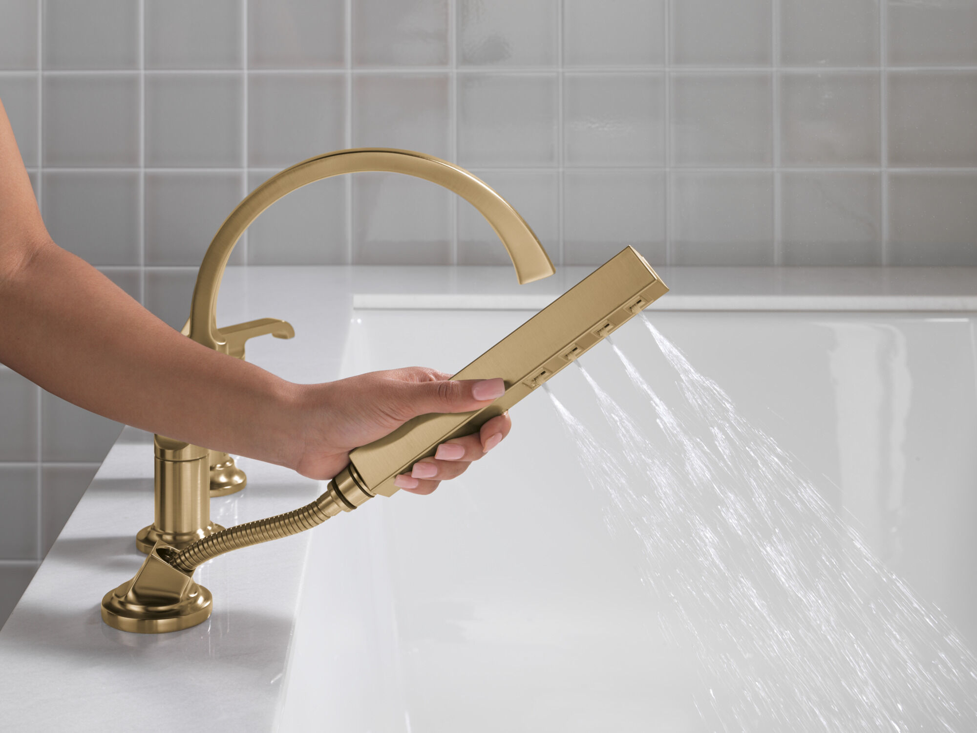 Roman Tub Handles - Lever in Lumicoat® Champagne Bronze H588CZ-PR