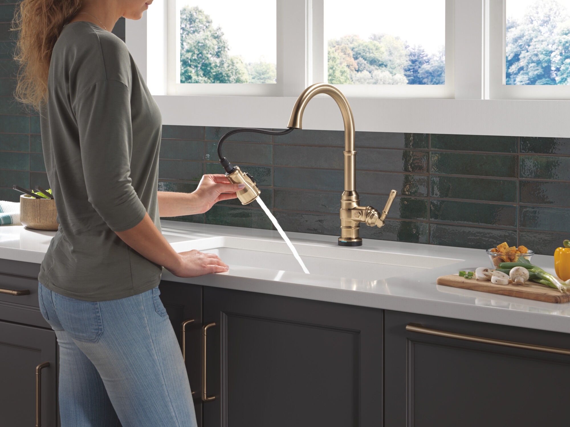 Touch2O® Technology Kitchen Faucet with Touchless Technology in