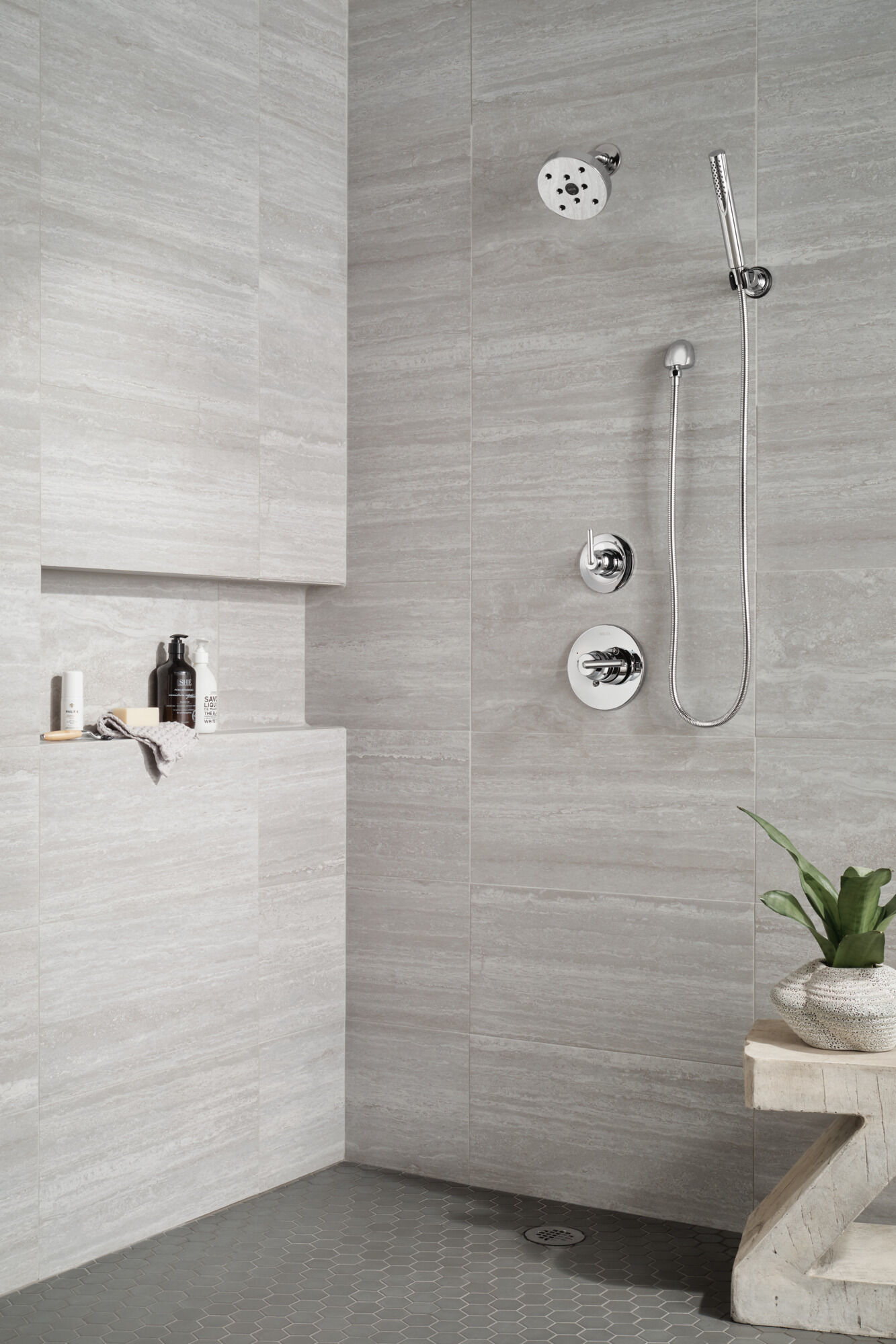 Adjustable Shower Head Holder Base Bath Shower Nozzle Wall Mounted Bracket 