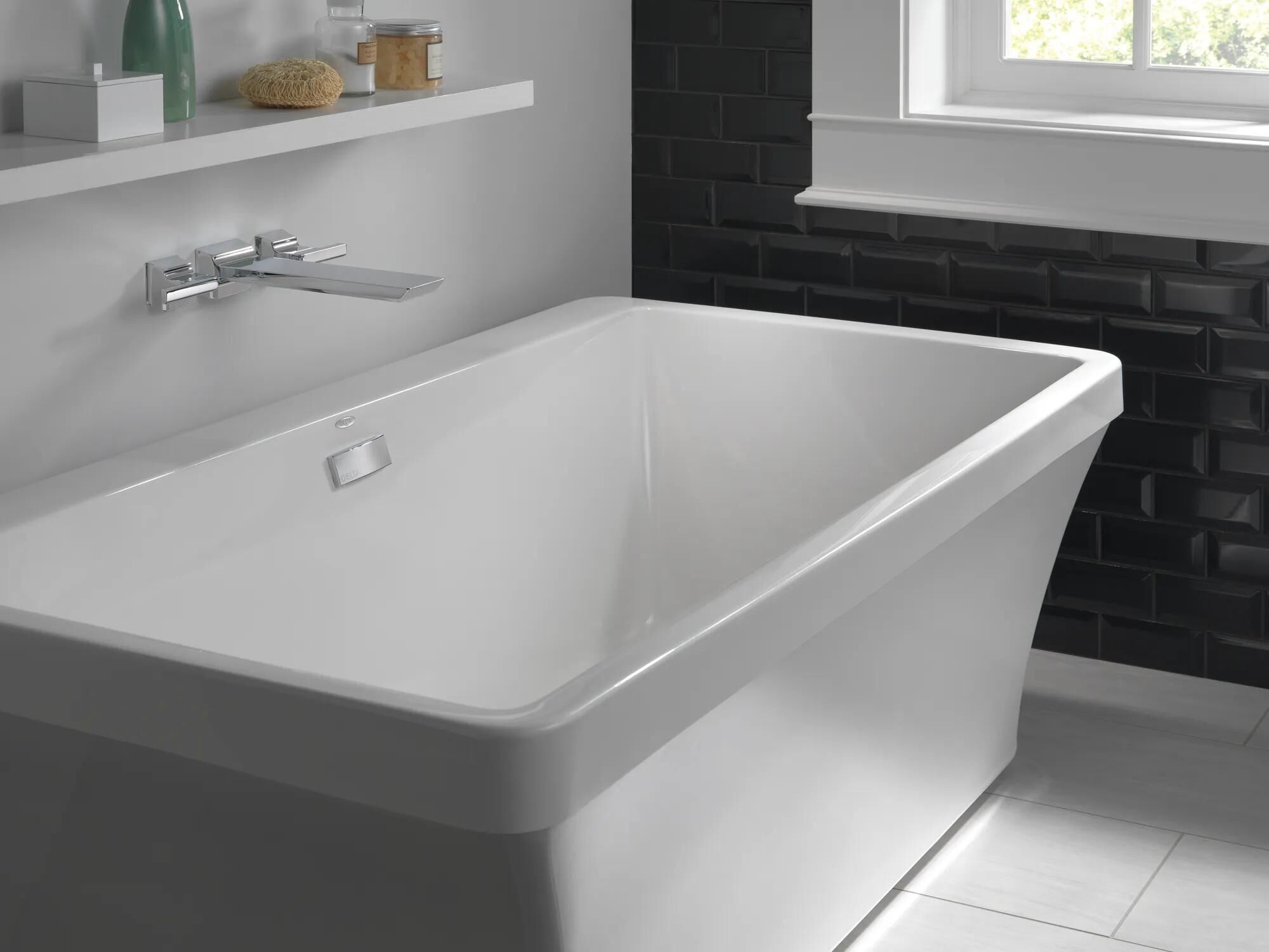 Wall Mount Tub Filler Trim in Lumicoat® Chrome T5799-PR-WL | Delta