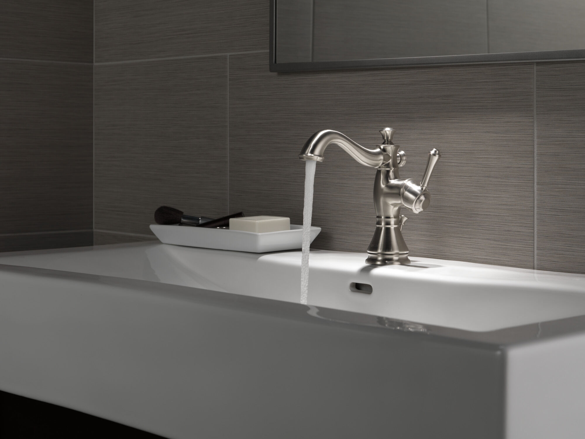 Single Handle Bathroom Faucet (Recertified) in Stainless 597LF
