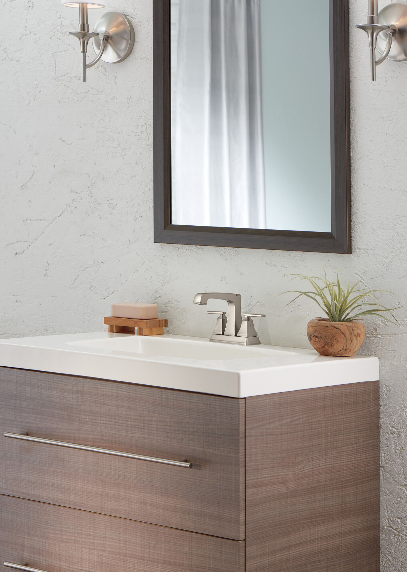 Two Handle Centerset Bathroom Faucet in Stainless 2564-SSMPU-DST