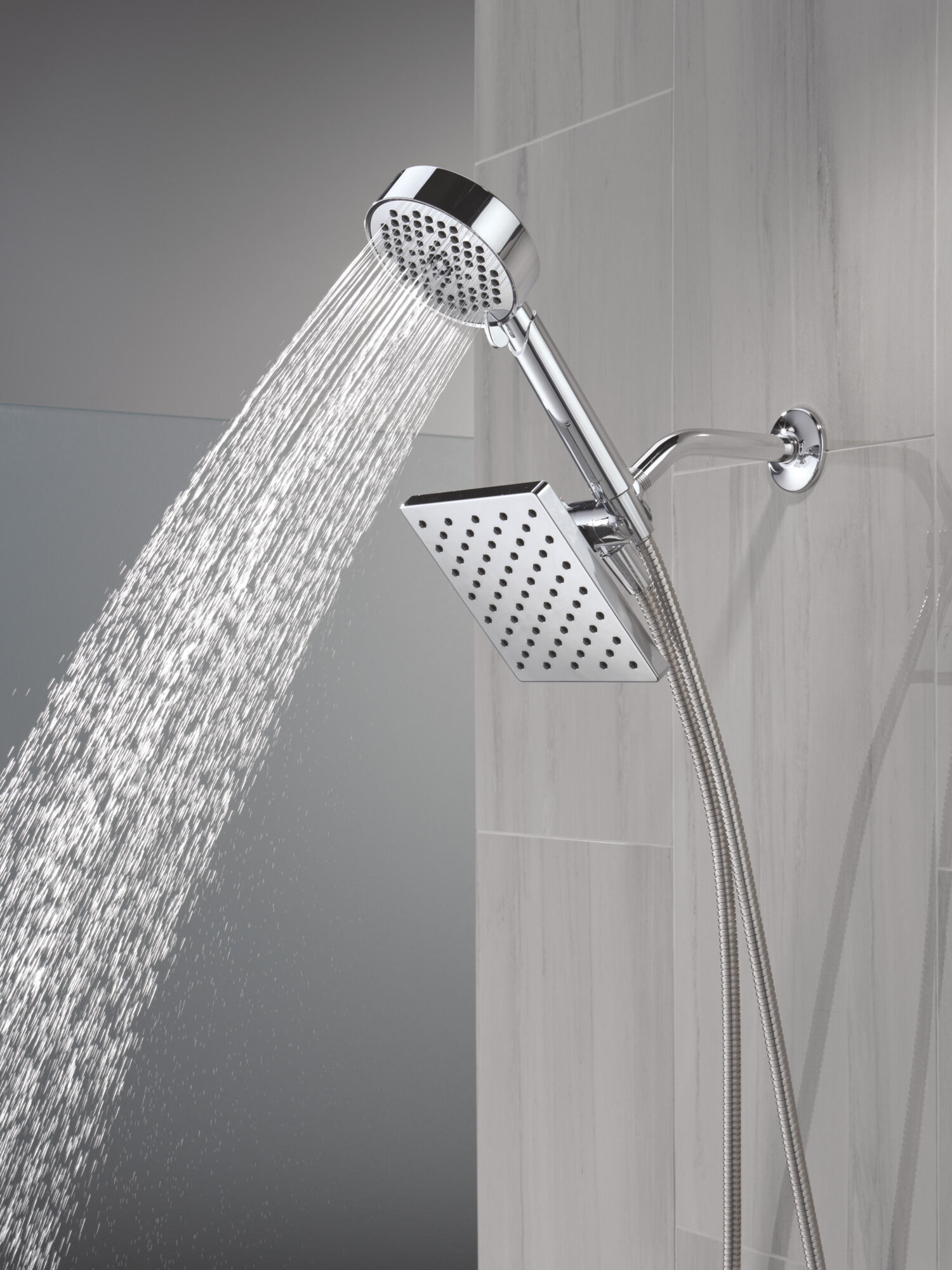 ‪- ̗̀ ꪔ̤ ̖́-‬ 5-Setting Two-in-One Combination Shower in Chrome 75751 | Delta Faucet