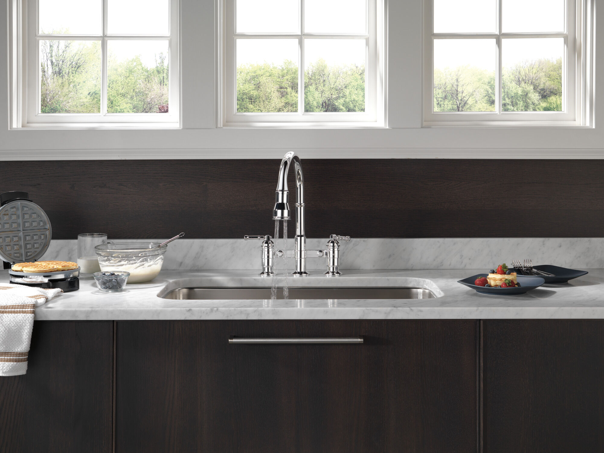 Two Handle Pull-Down Bridge Kitchen Faucet in Chrome 2390L-DST