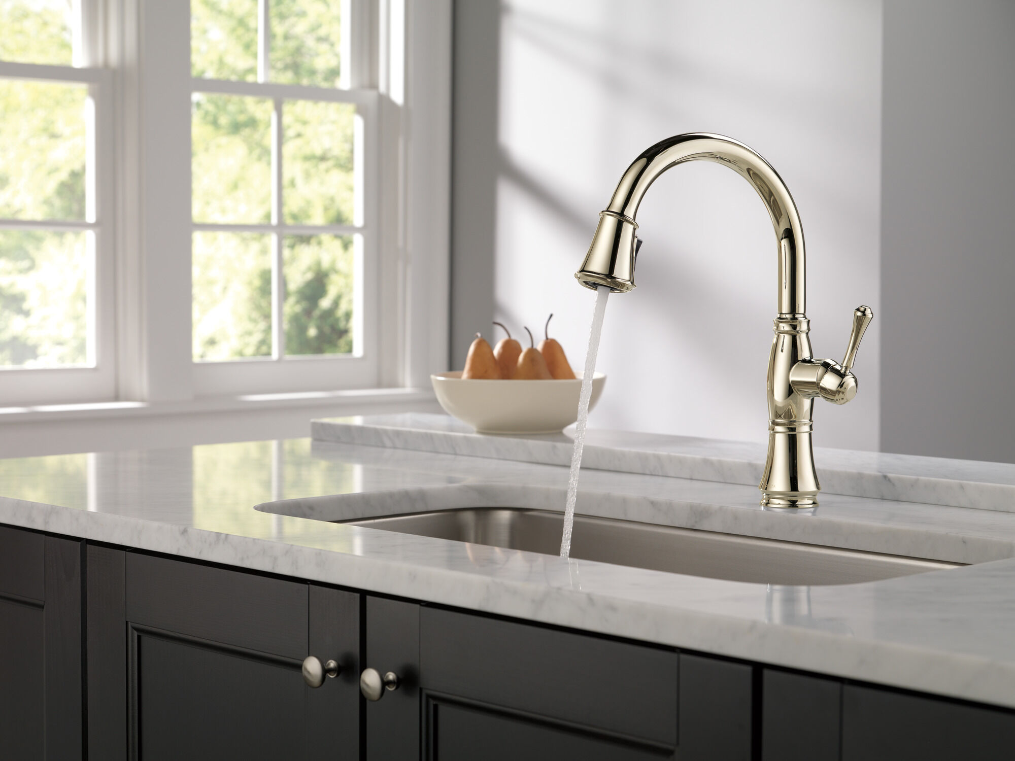 Single Handle Pull-Down Kitchen Faucet with ShieldSpray