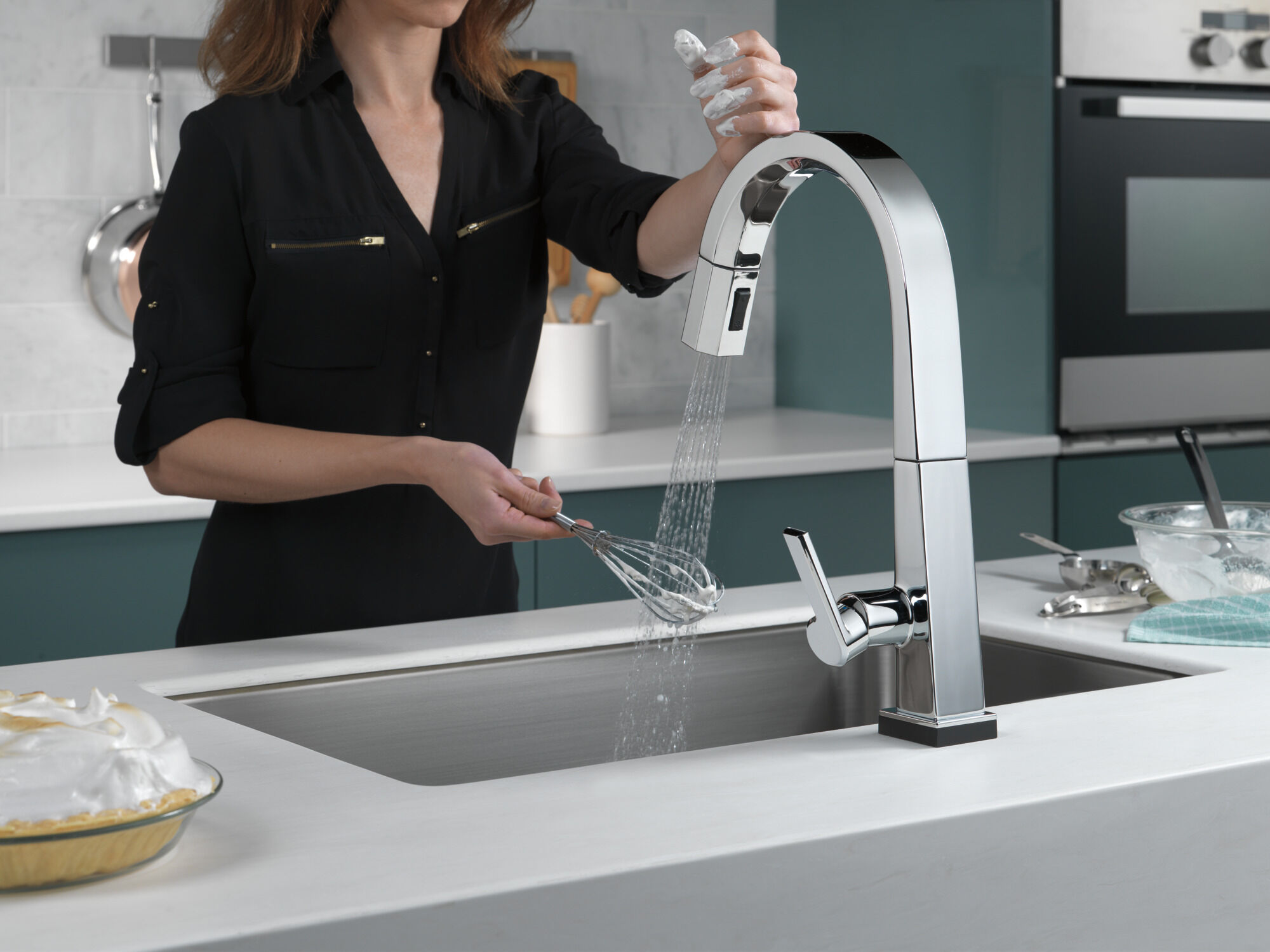Touch2O® Pull-Down Kitchen Faucet 1L (Recertified) in Chrome 9193T