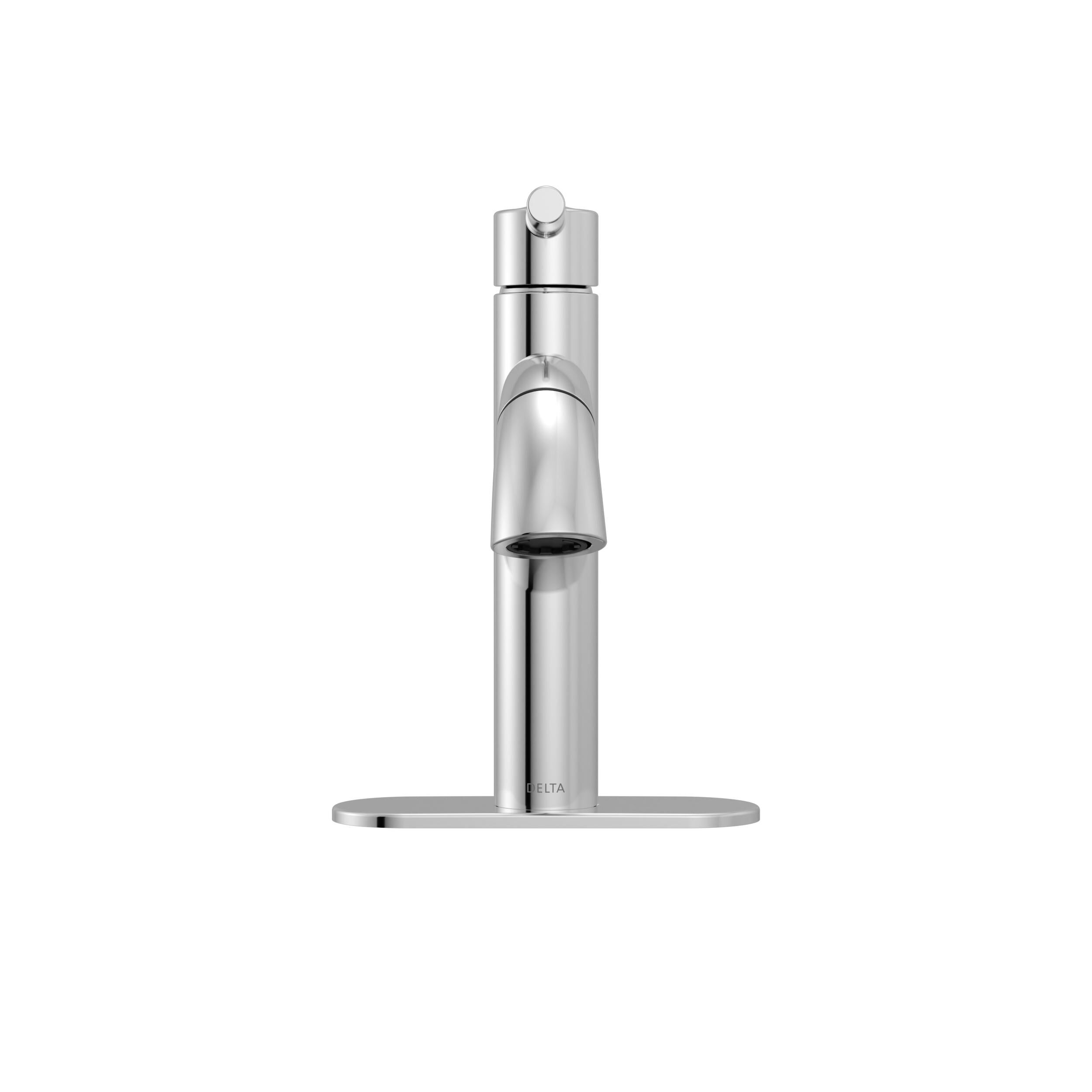 Single Handle Pull-Down Bathroom Faucet in Chrome 15749LF-PD