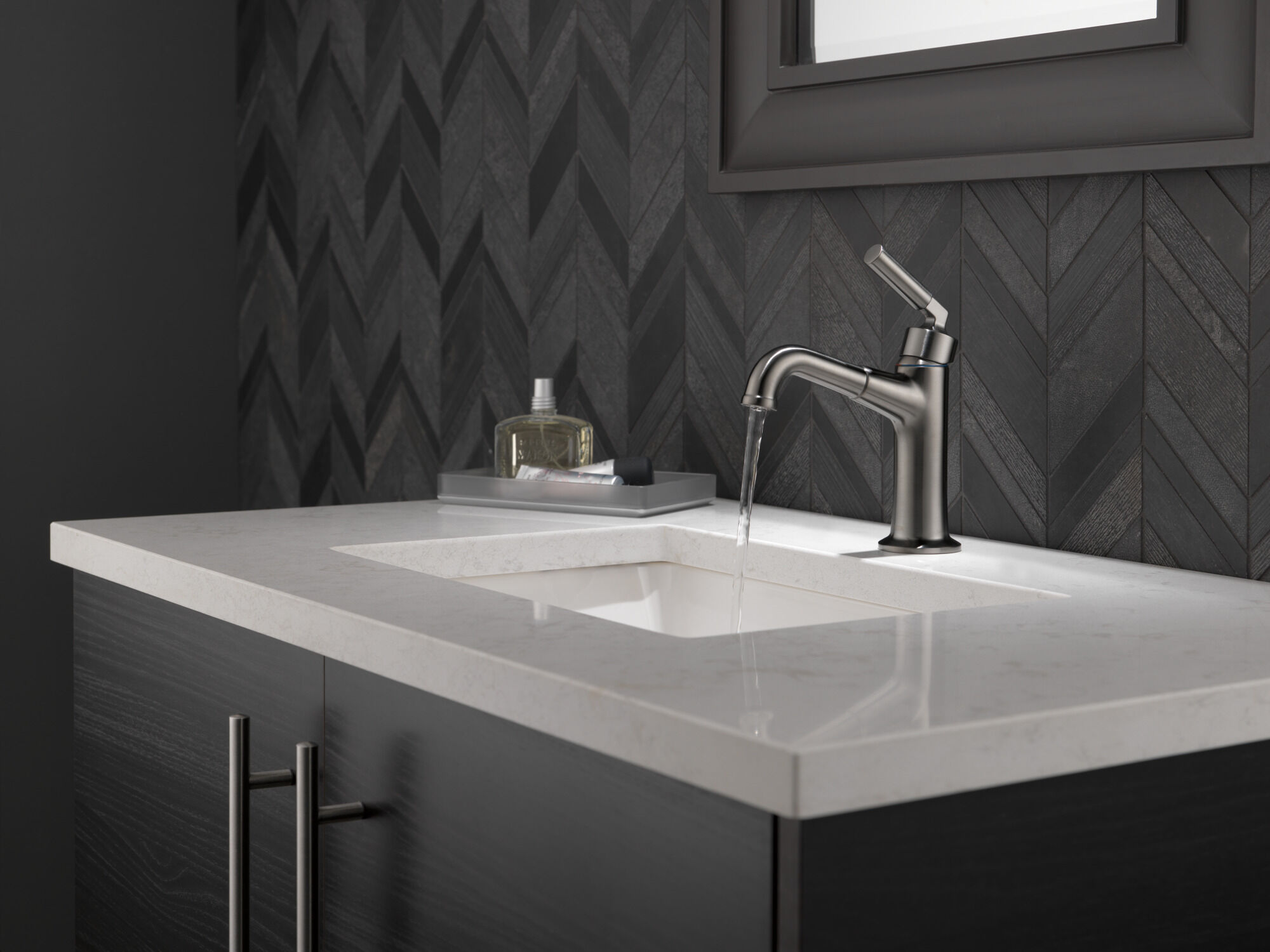 Single Handle Bathroom Faucet in Black Stainless 548LF-KSMPU