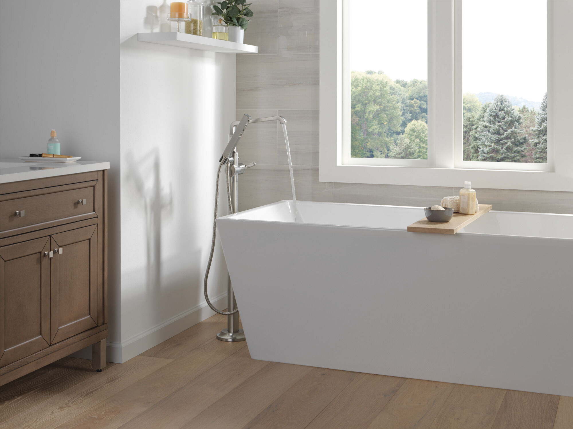 Floor Mount Tub Filler Handle - Lever in Lumicoat® Stainless