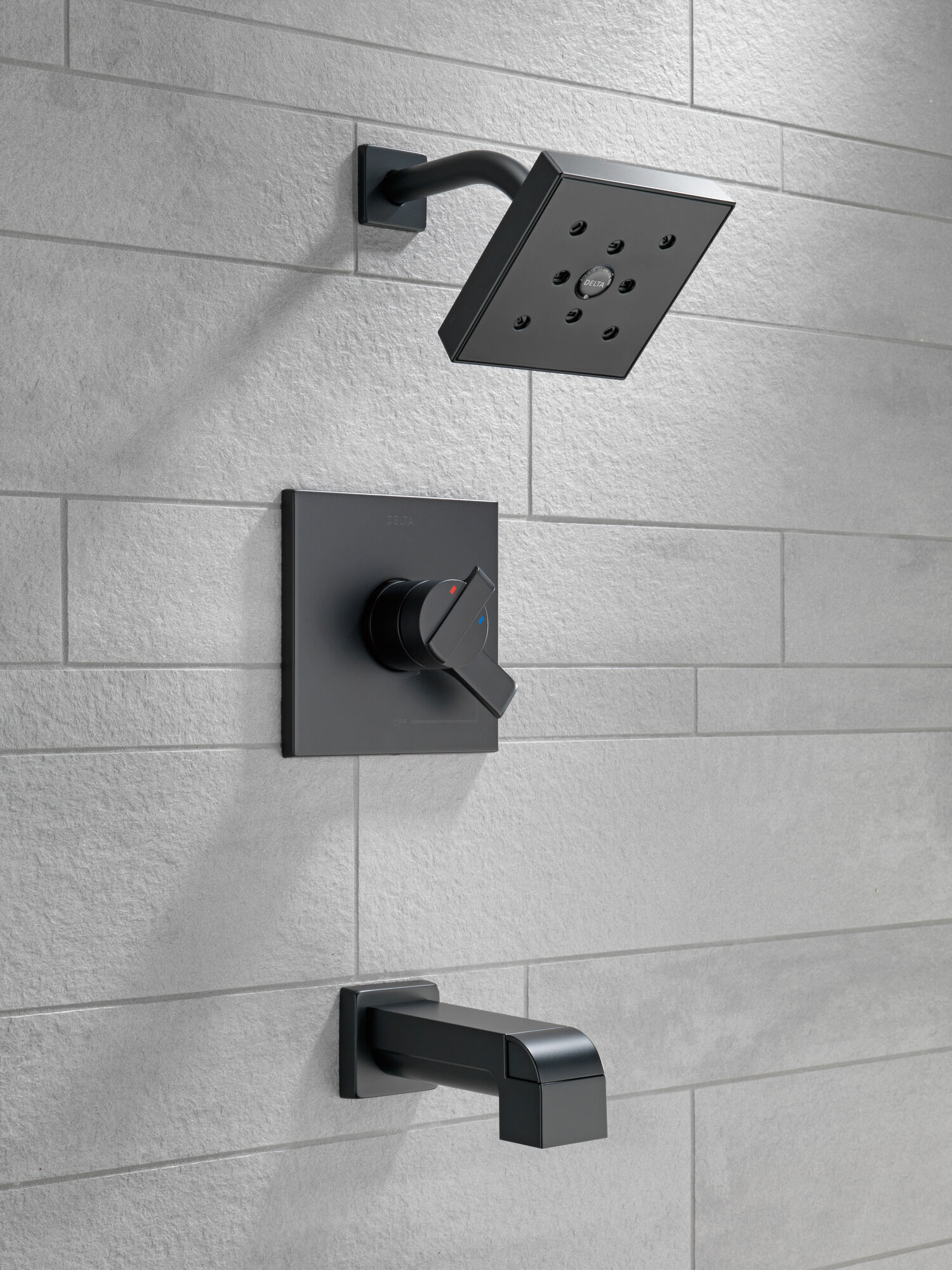 Monitor® 17 Series H2Okinetic® Tub & Shower Trim in Matte Black