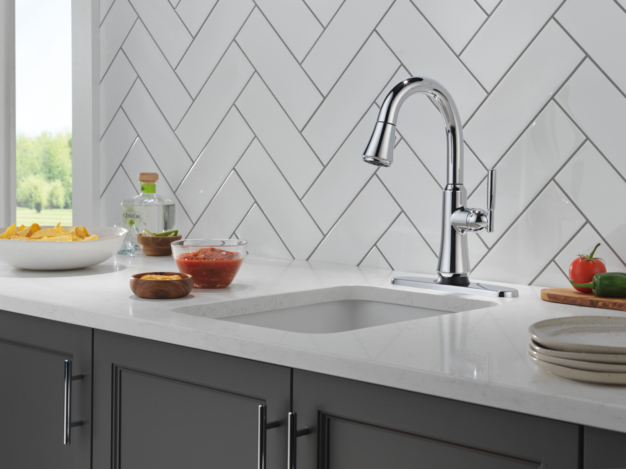 Touch2O® Bar / Prep Faucet with Touchless Technology in Chrome