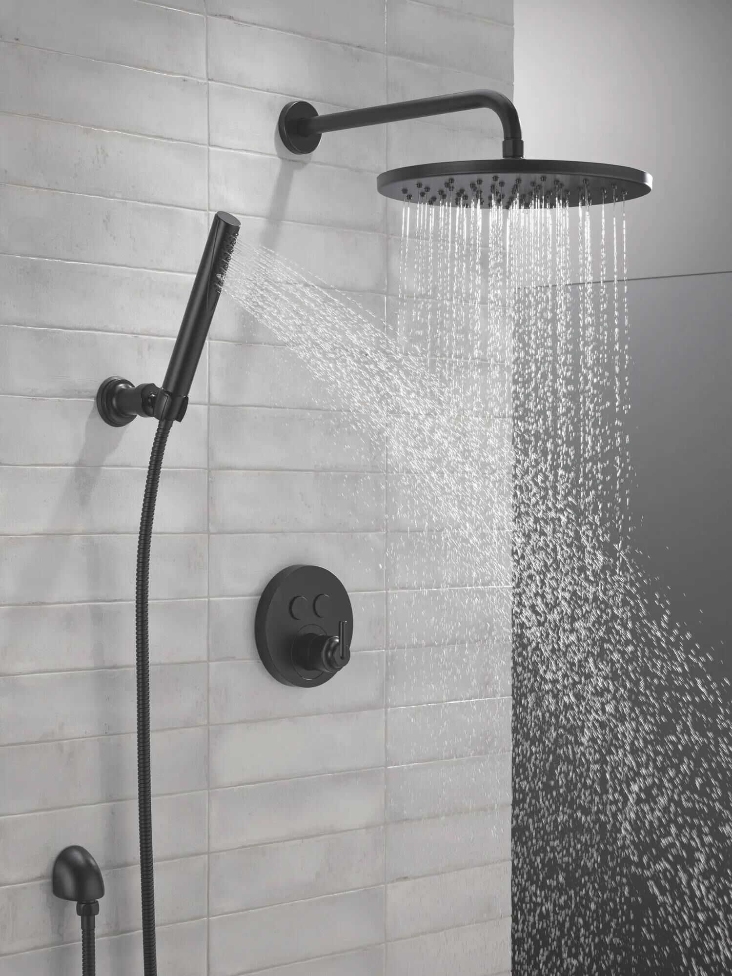 Single-Setting Metal Raincan Shower Head in Matte Black 52158-BL