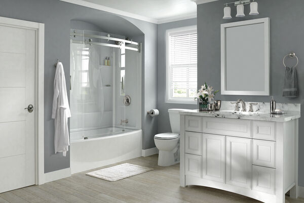 60~ x 30~ Curved Bathtub Shower Door, image 2