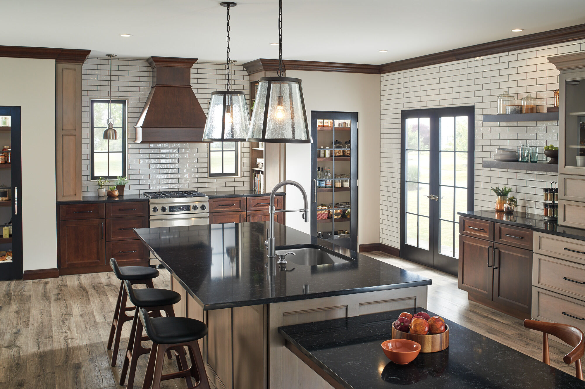 Commercial Single-Handle Pull-Down Kitchen Faucet in Arctic