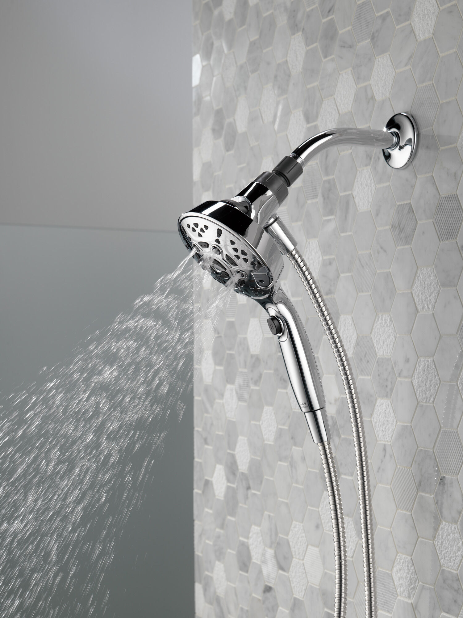 SureDock™ 7-Setting Hand Shower in Chrome 75707 | Delta Faucet