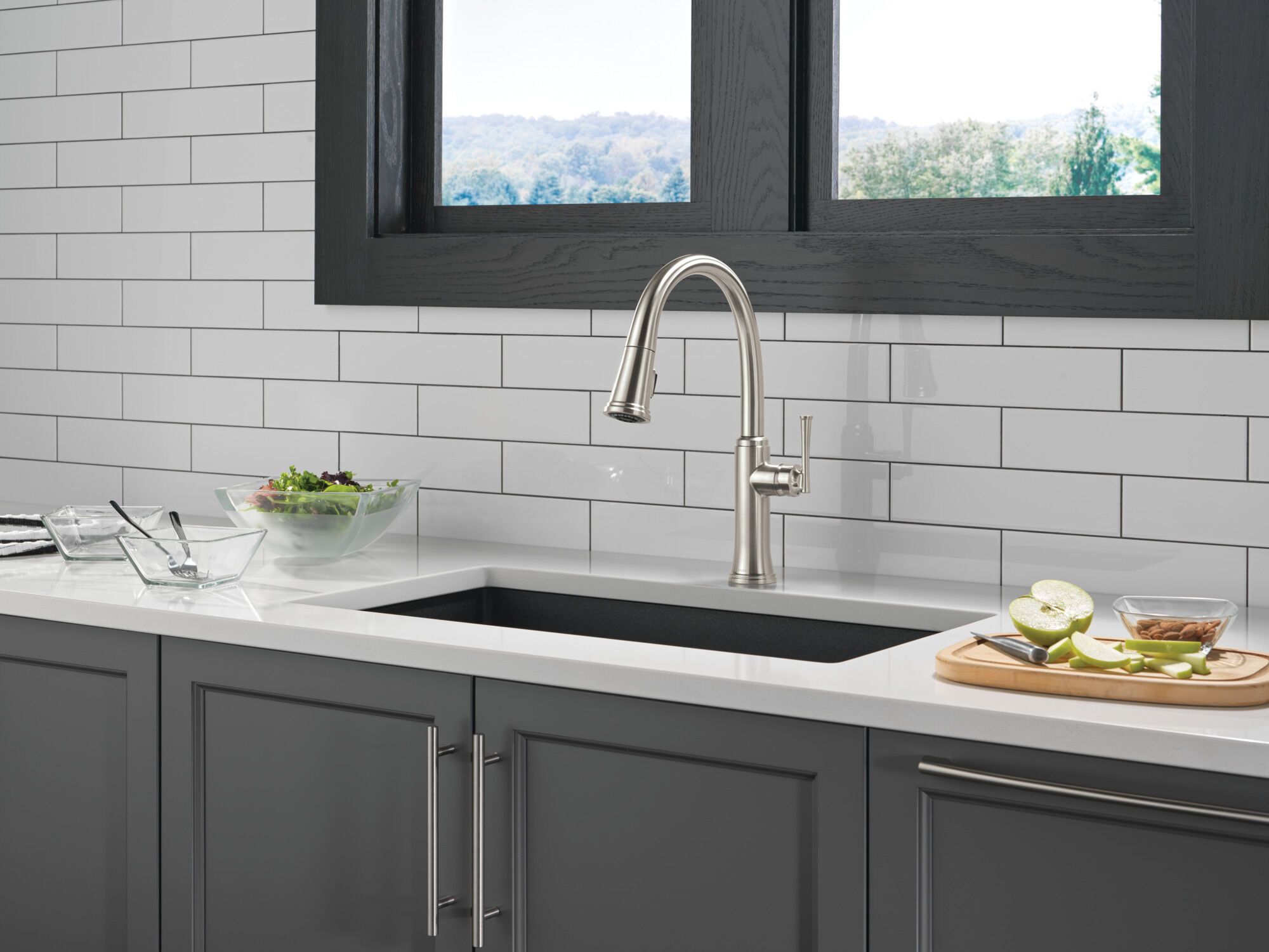 Single Handle Pull-Down Kitchen Faucet in Stainless 19842-SS-DST