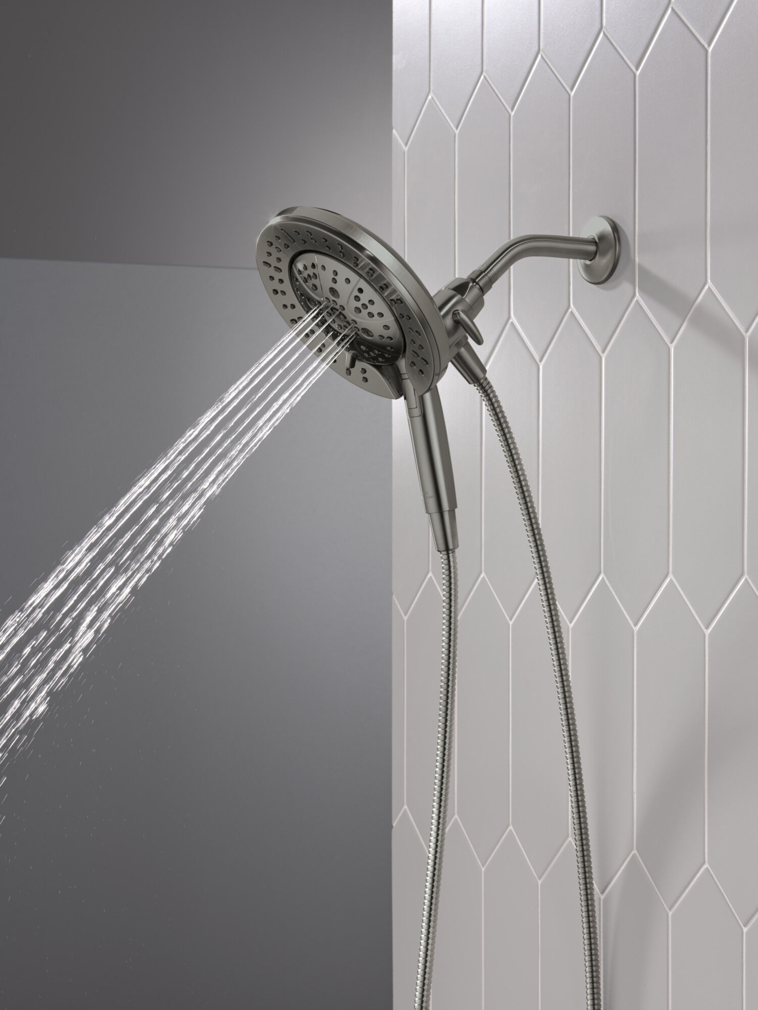 7-Setting In2ition® with ProClean® in Lumicoat® Black Stainless