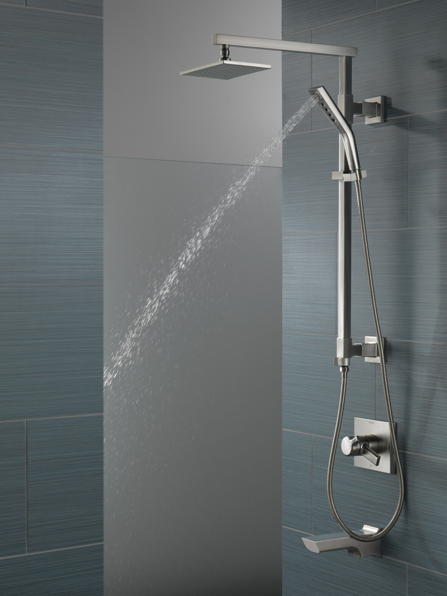 Single-Setting Raincan Shower Head in Lumicoat® Stainless
