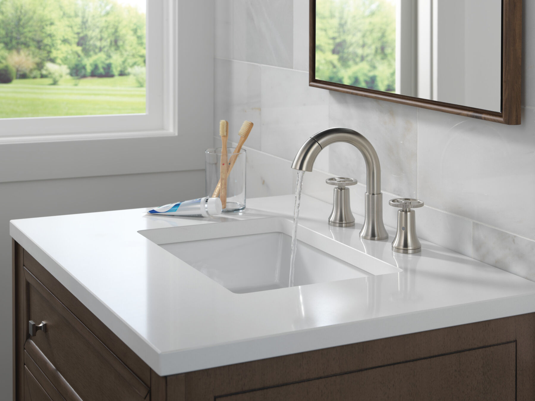 Two Handle Widespread Pull Down Bathroom Faucet in Stainless 3558SSPD