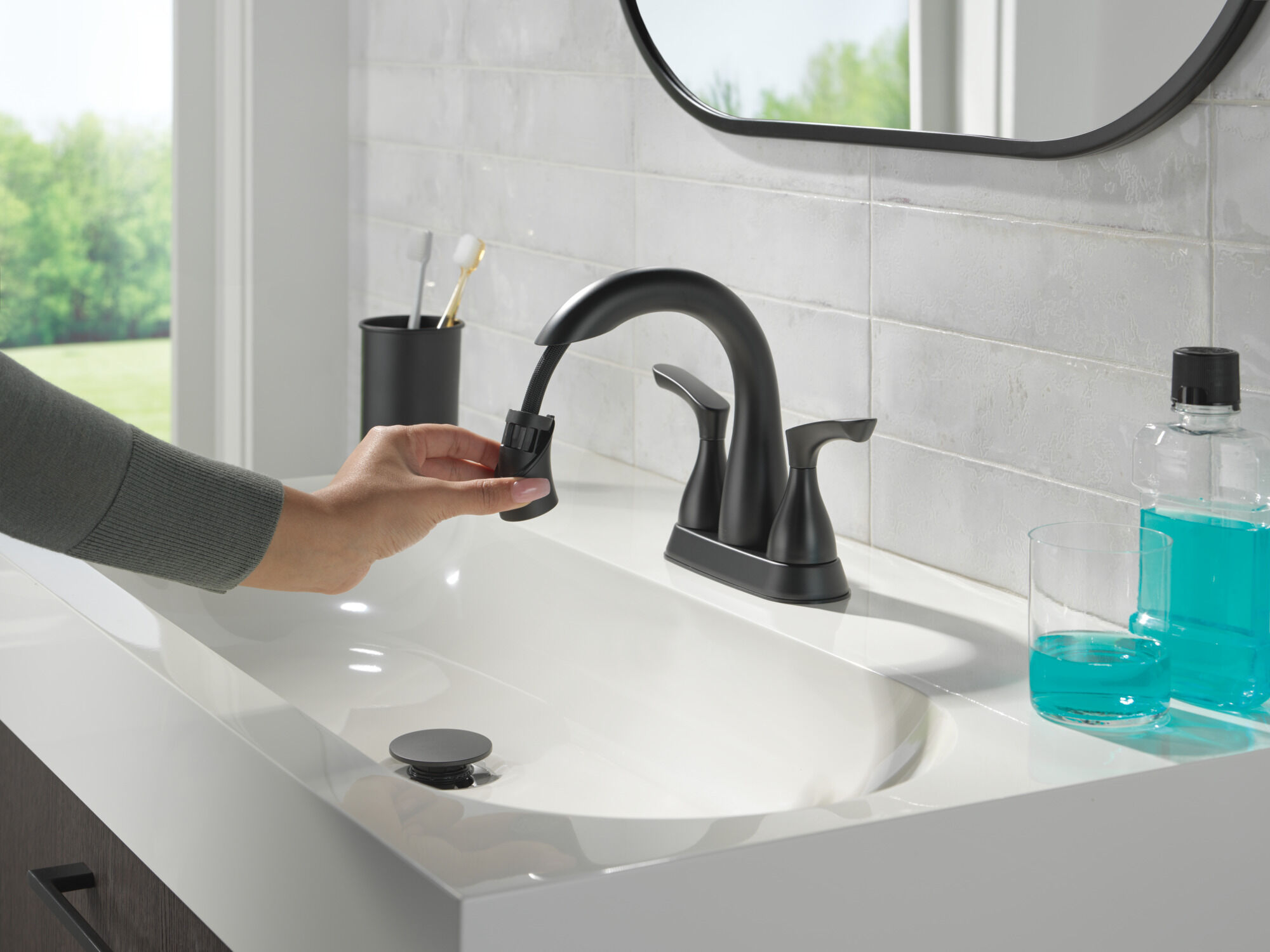 Two Handle Centerset Bathroom Faucet in Matte Black 25765LF-BLPD