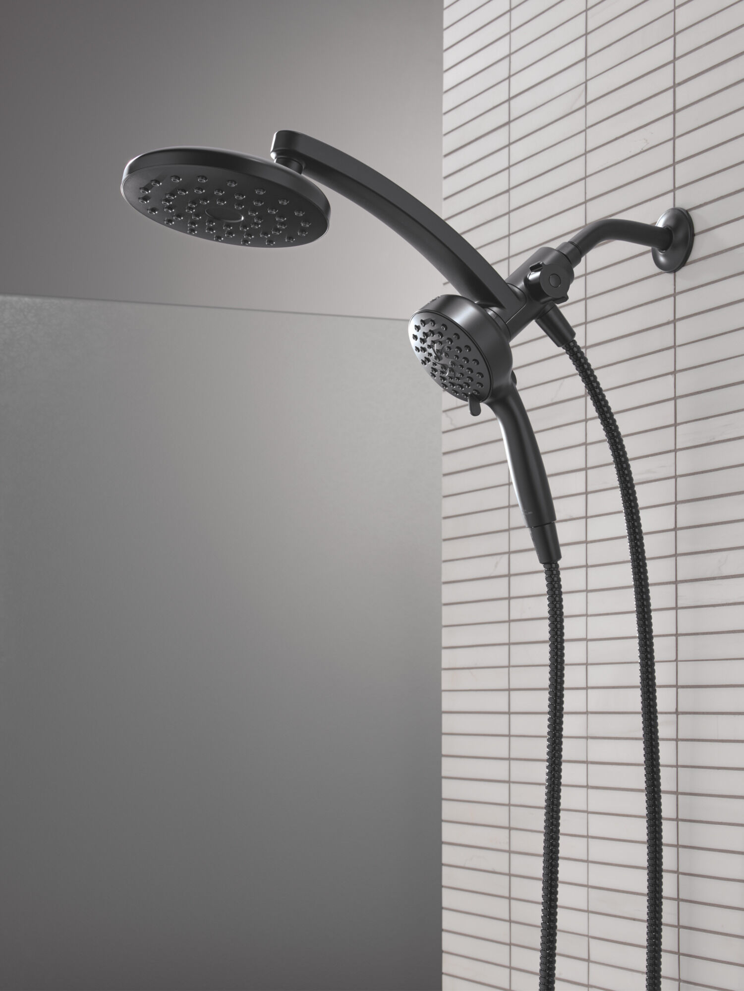 PivotPro™ 3-in-1 Combination Shower in Matte Black 75649BL | Delta