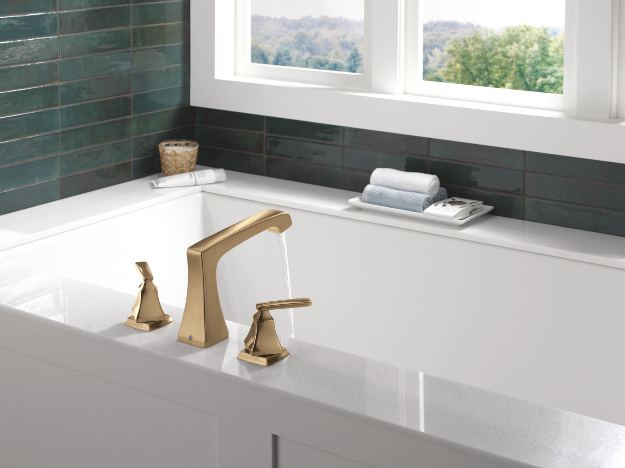 Roman Tub Trim in Champagne Bronze T2764-CZ | Delta Faucet