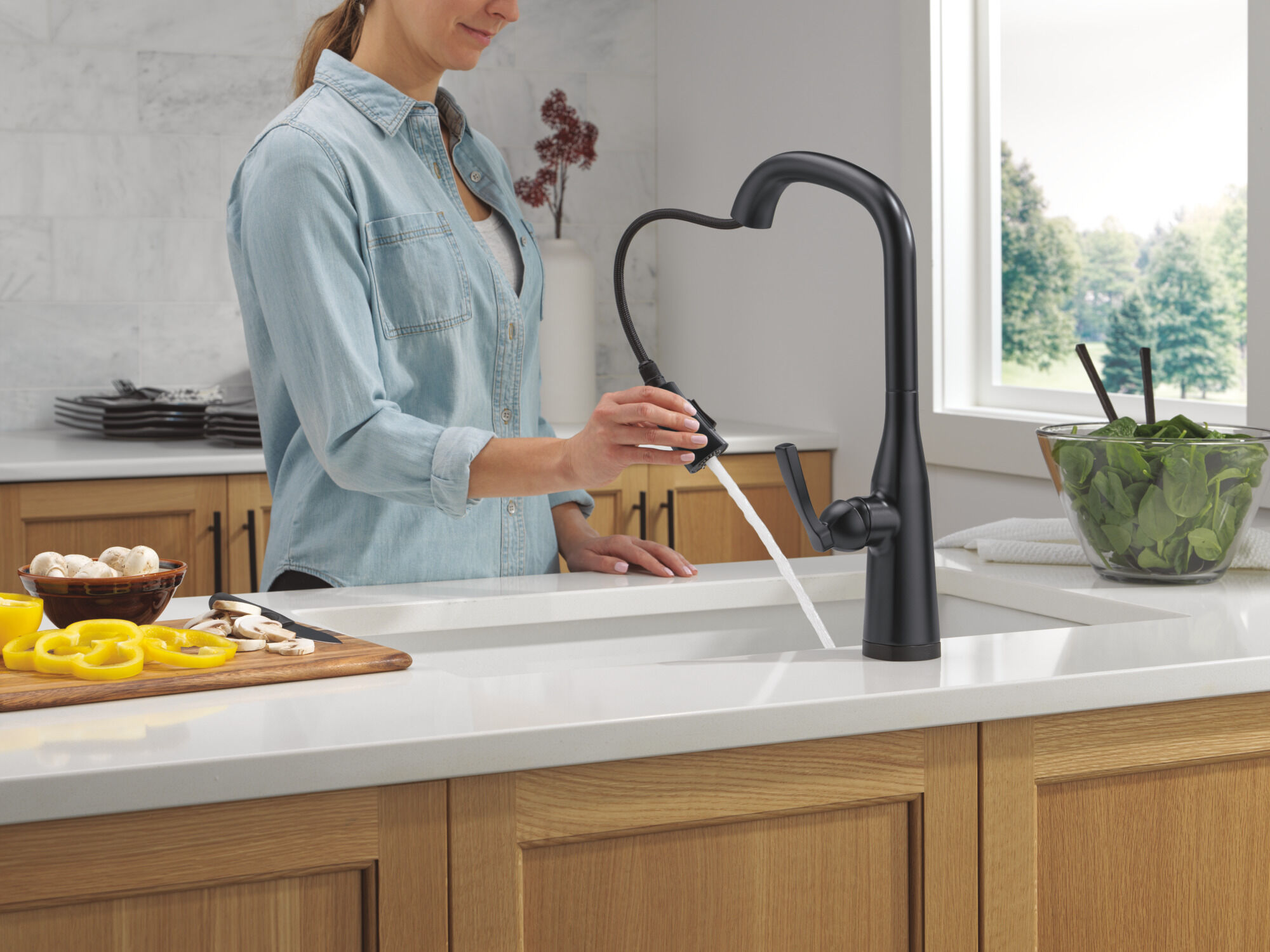 VoiceIQ® Single Handle Pull-Down Faucet with Touch2O® Technology