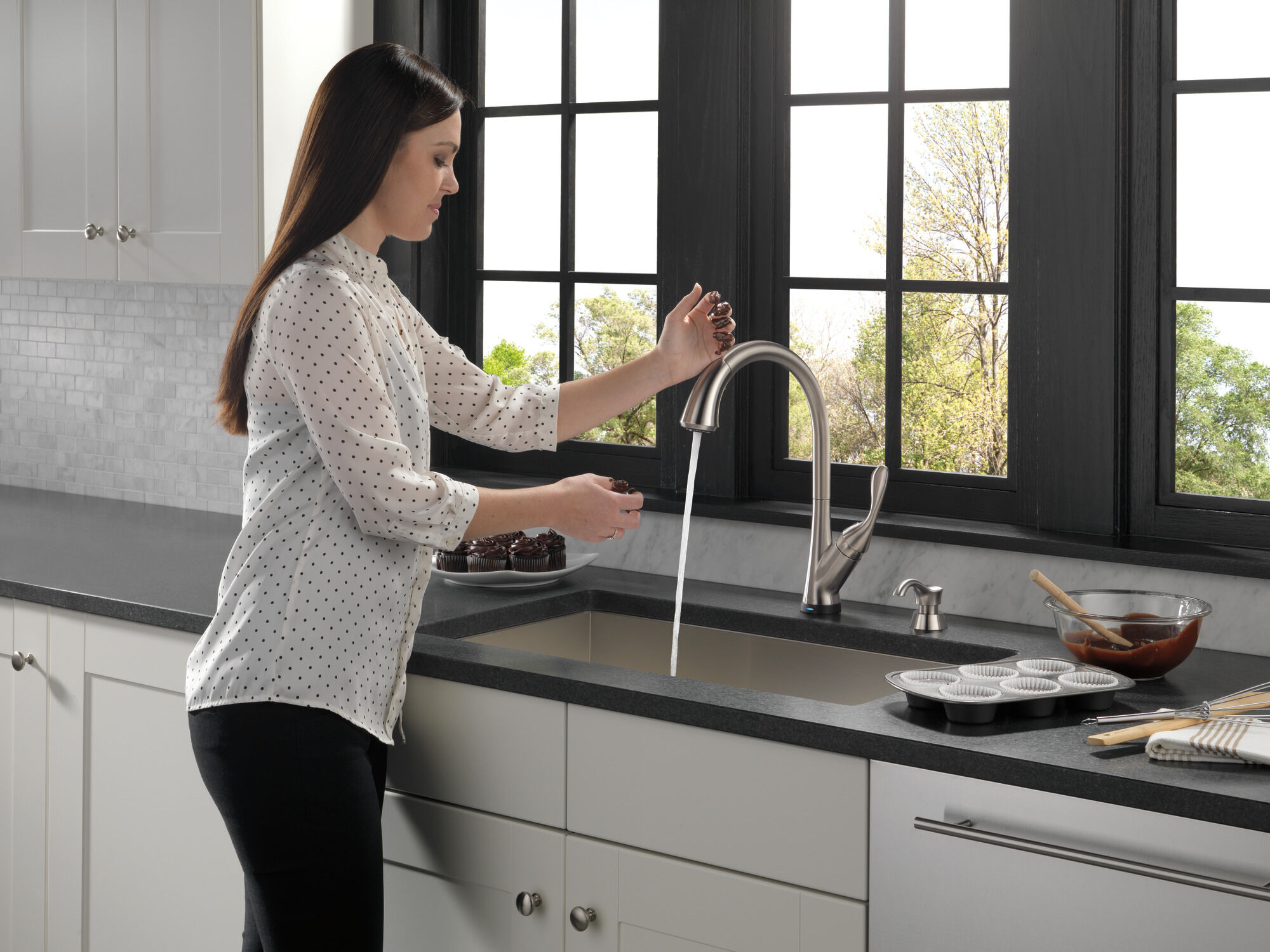タクト2st Single Handle Pull-Down Kitchen Faucet with Touch2O® Technology in