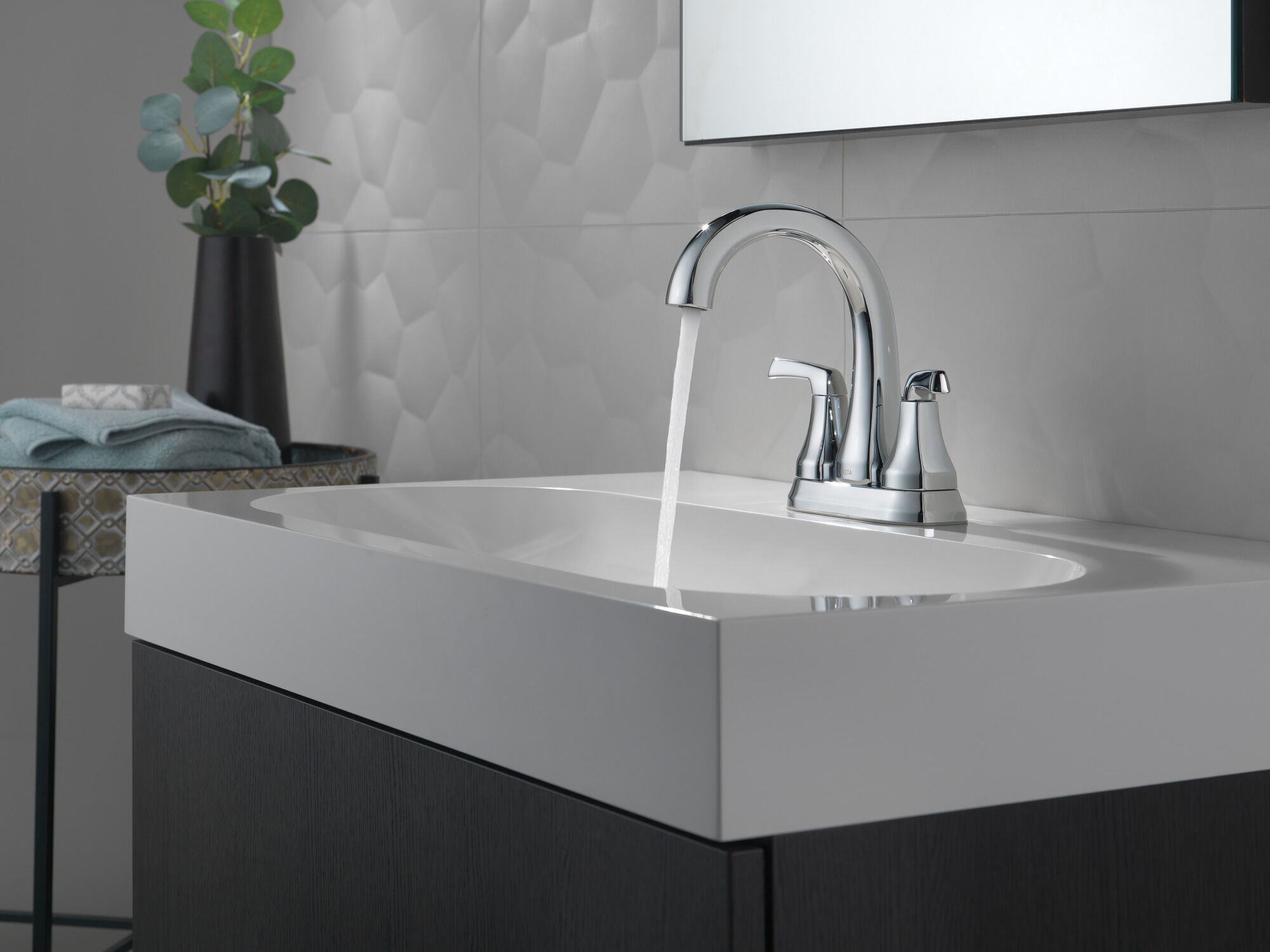 Two Handle Centerset Bathroom Faucet in Chrome 25770LF | Delta Faucet