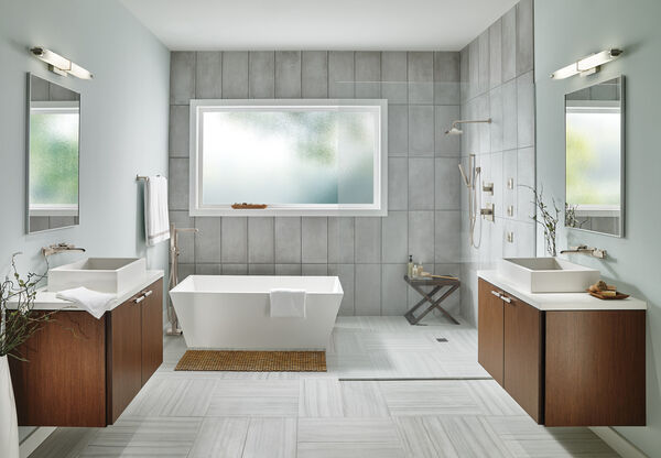 24 Towel Bar In Stainless Ss Delta Faucet