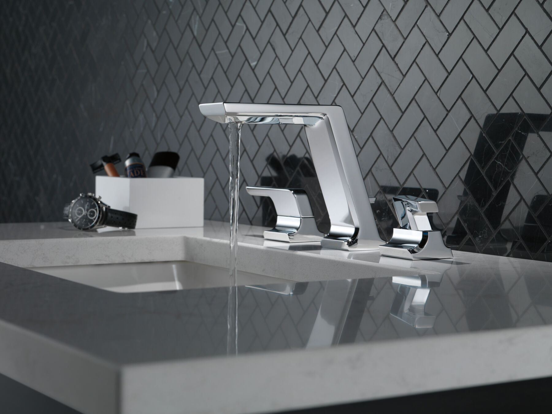 Two Handle Widespread Bathroom Faucet in Lumicoat® Chrome — thumbnail 3