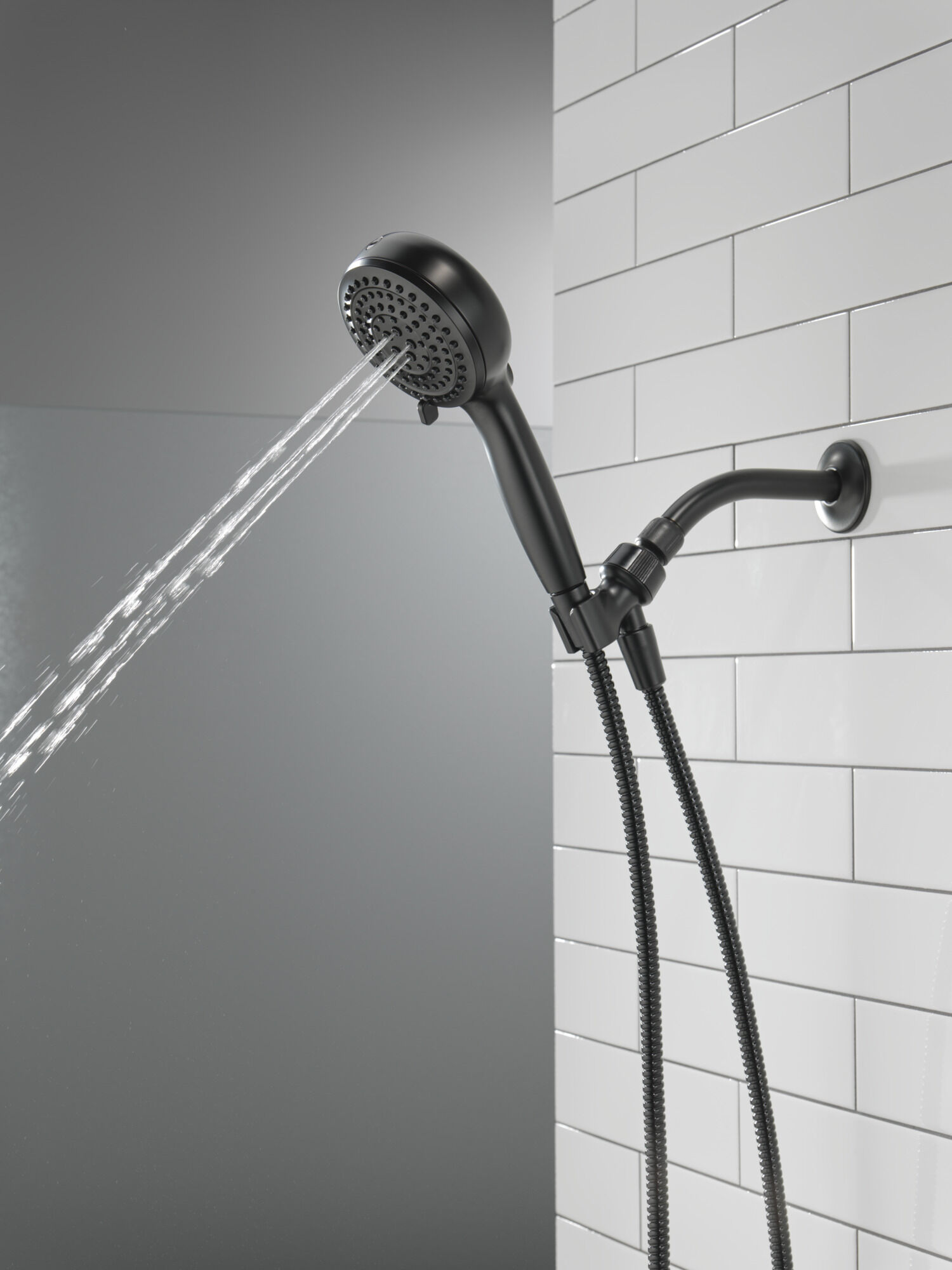 6-Setting Hand Shower with Cleaning Spray in Matte Black 75720BL